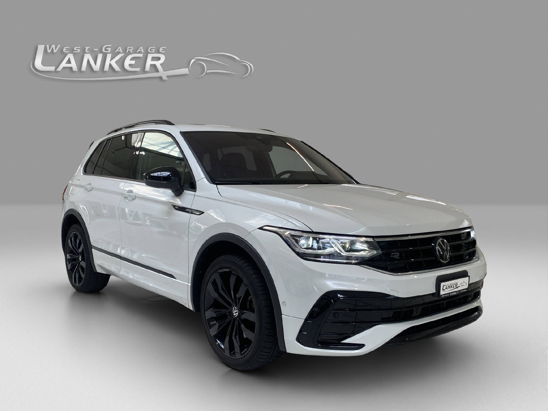 VW Tiguan 2.0 TDI SCR R-Line DSG-showroom-element-1