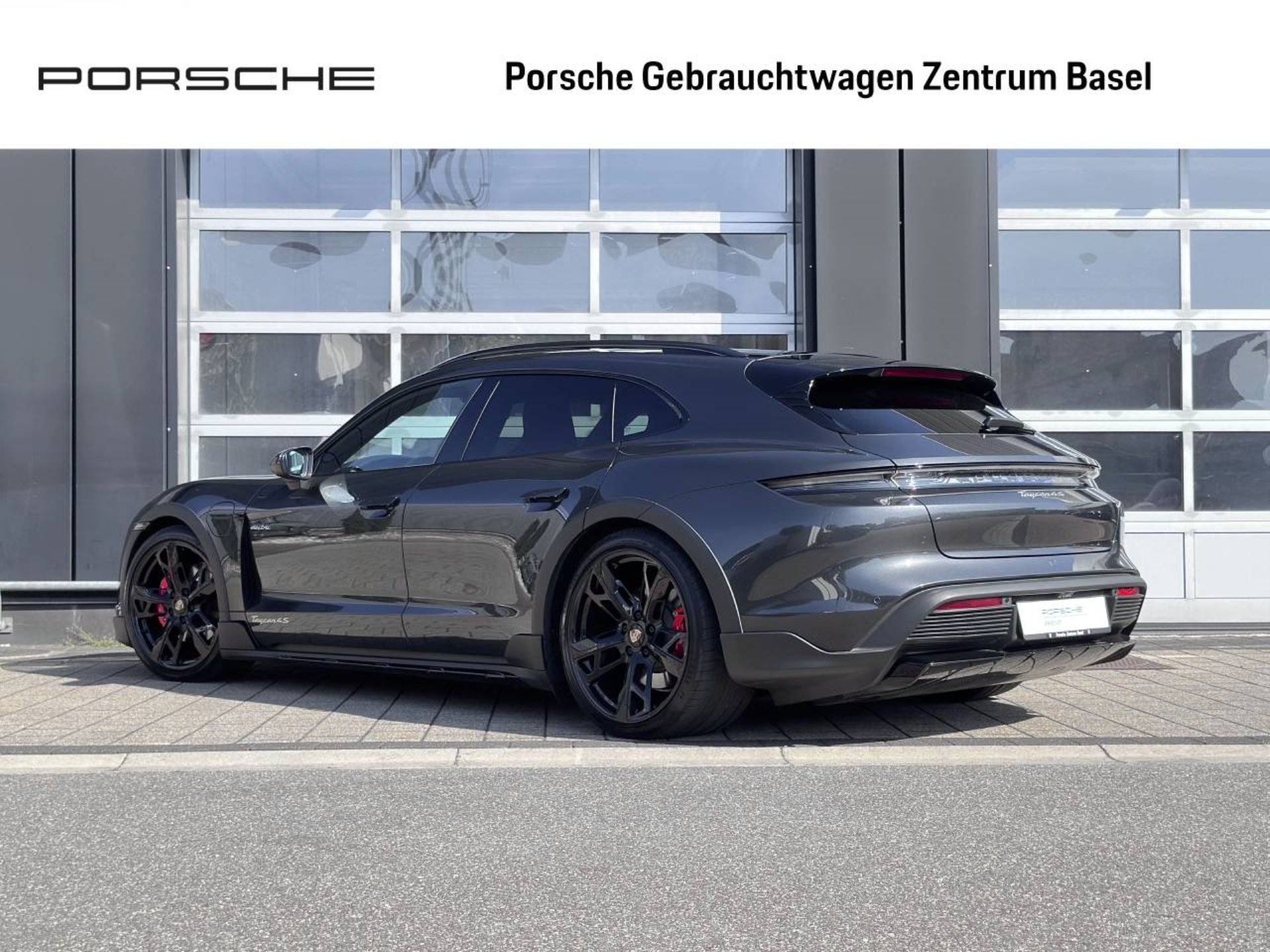 PORSCHE Taycan 4S Cross Turismo-image-2