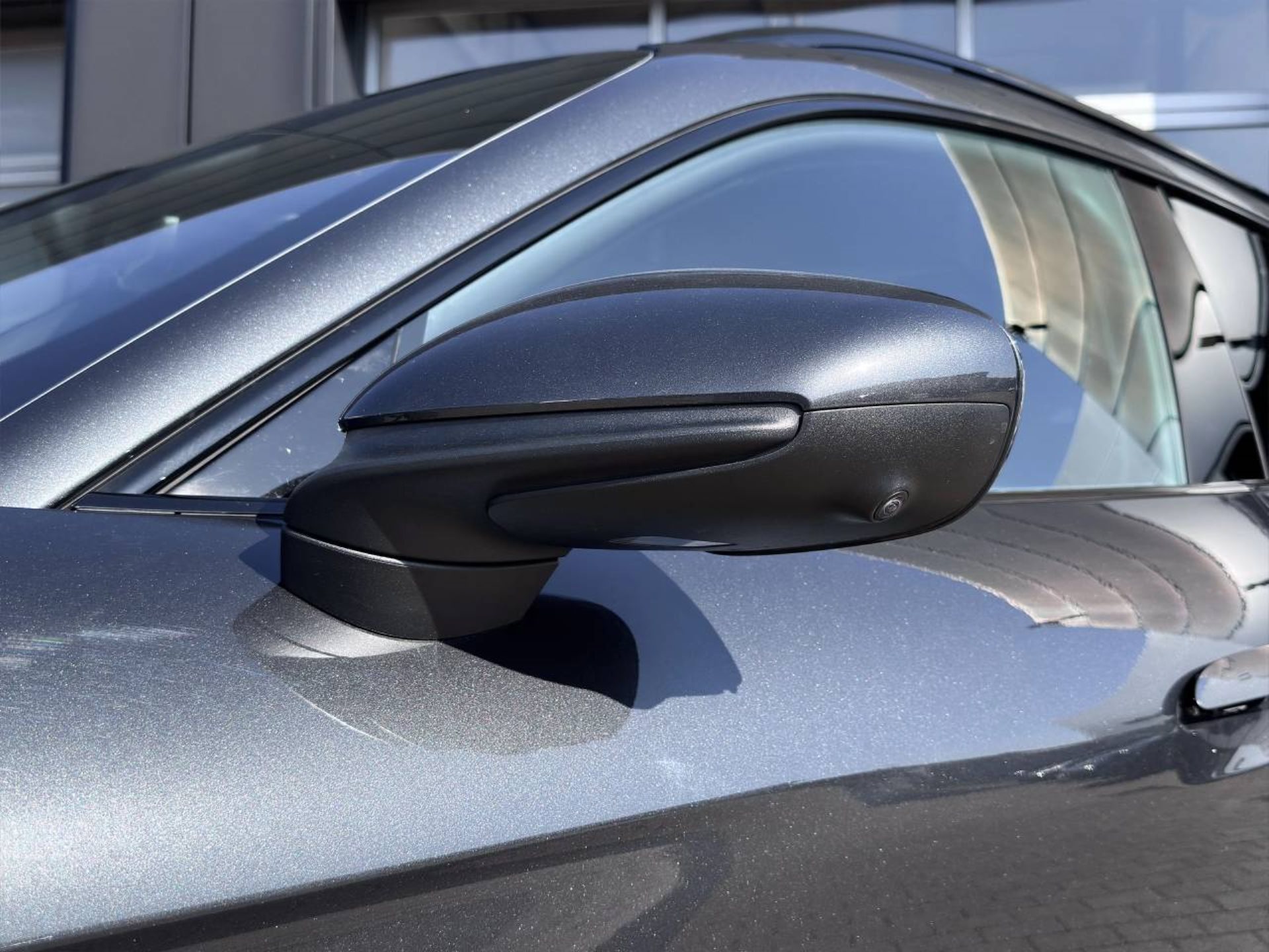PORSCHE Taycan 4S Cross Turismo-image-12