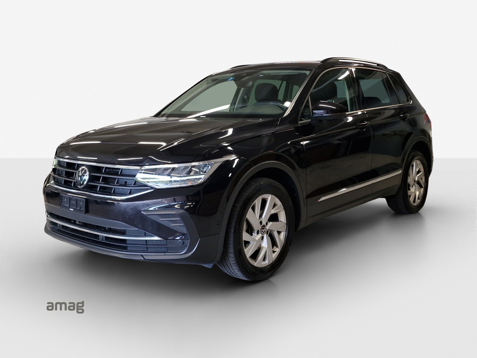 VW Tiguan 2.0 TDI SCR Life 4Motion DSG-image-0