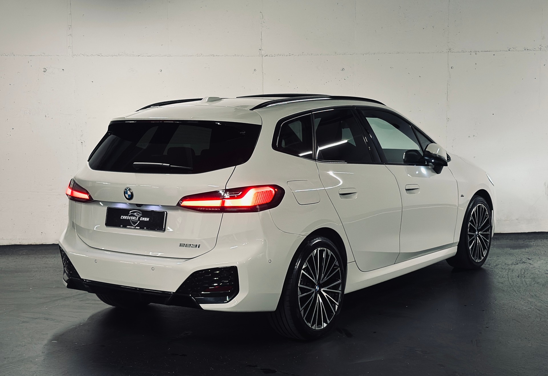 BMW 223i Active Tourer M-Sport SDKG-image-2