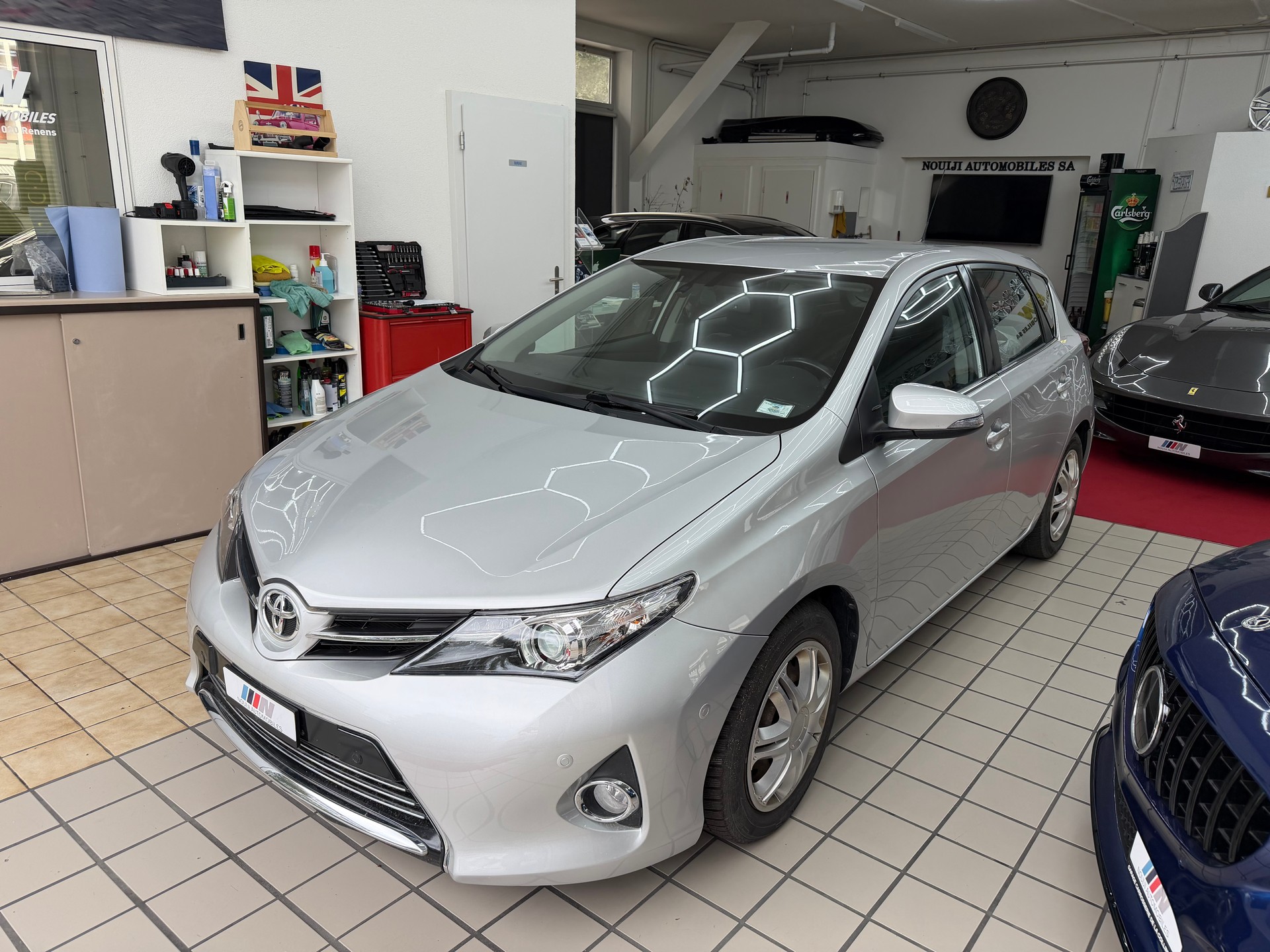 TOYOTA Auris 1.6 Luna Multidrive-image-1