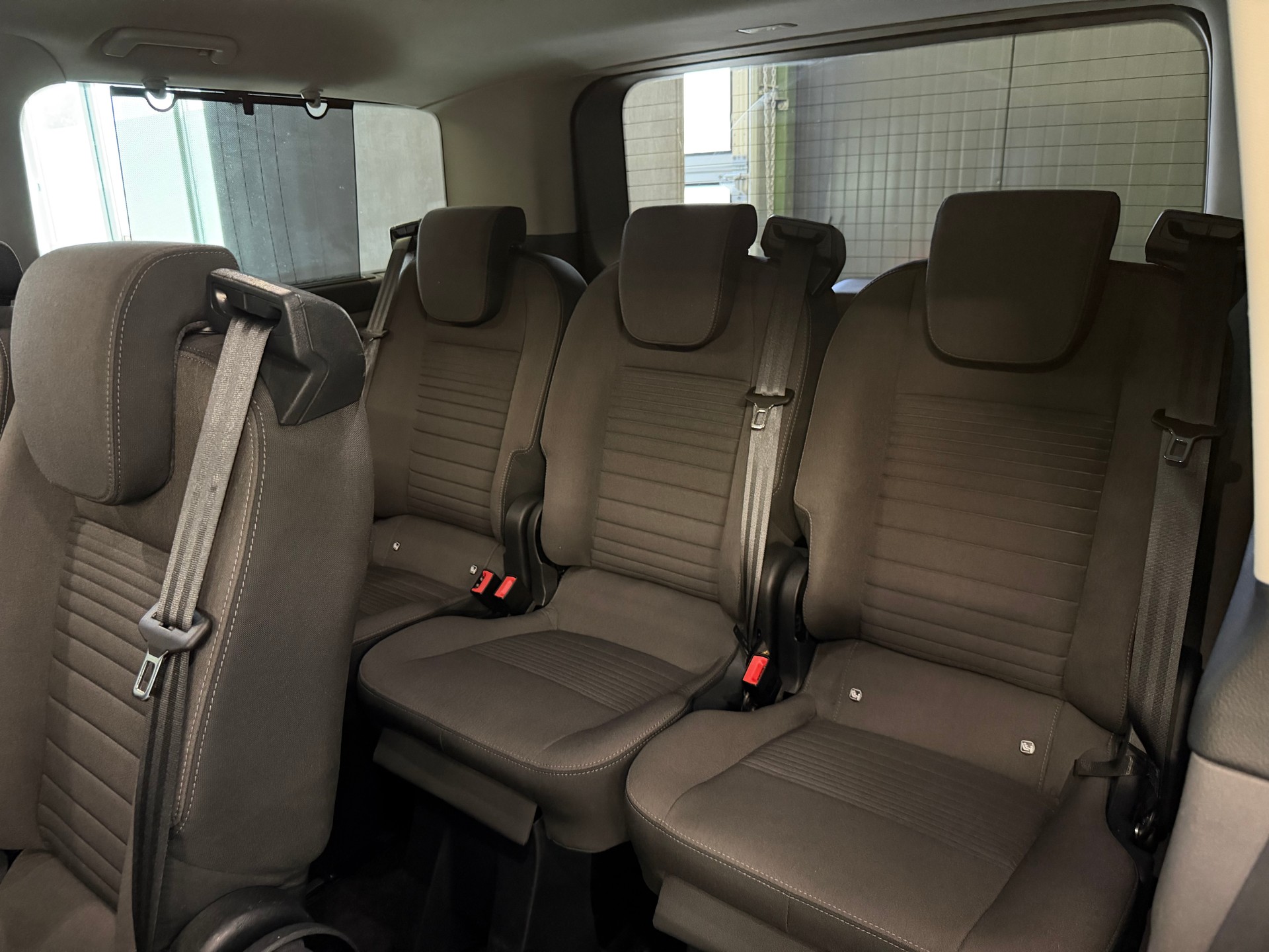 FORD Tourneo Custom 310 L1H1 Titanium SelectShift A-image-21