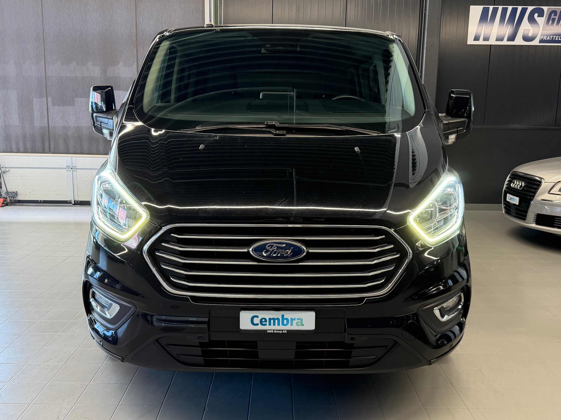 FORD Tourneo Custom 310 L1H1 Titanium SelectShift A-showroom-element-2