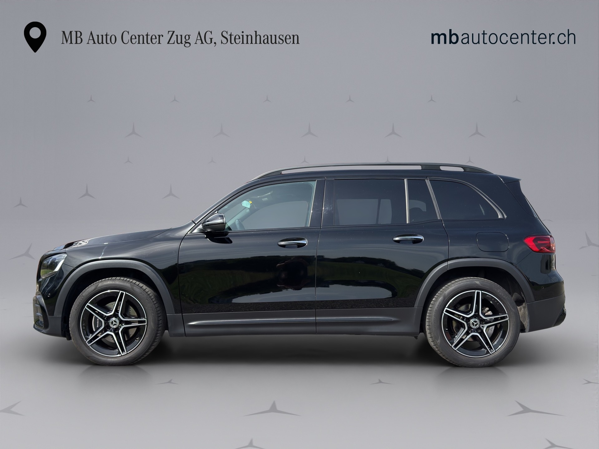 MERCEDES-BENZ GLB 200-image-2