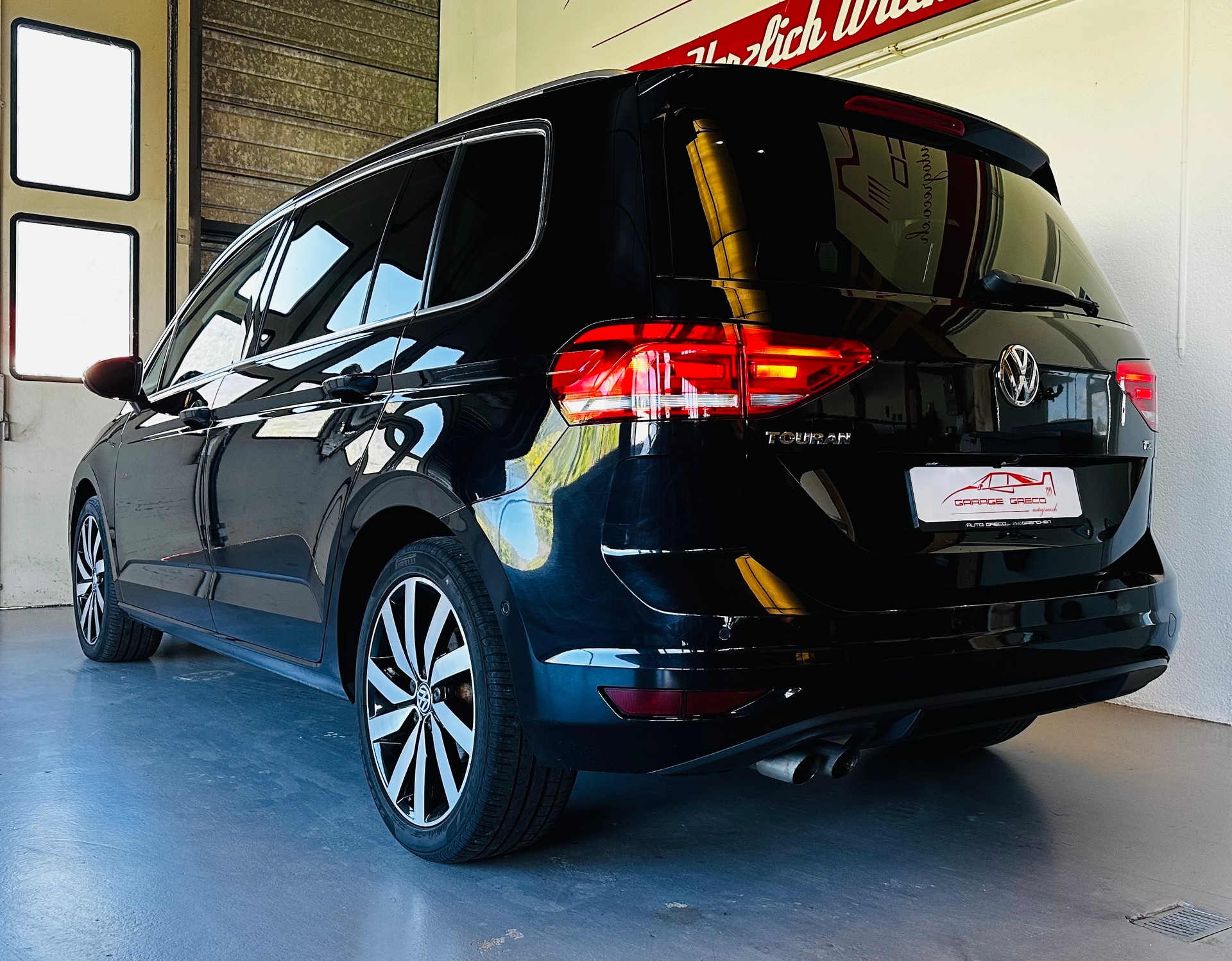 VW Touran 1.4 TSI BlueMotion Technology Highline DSG-image-5