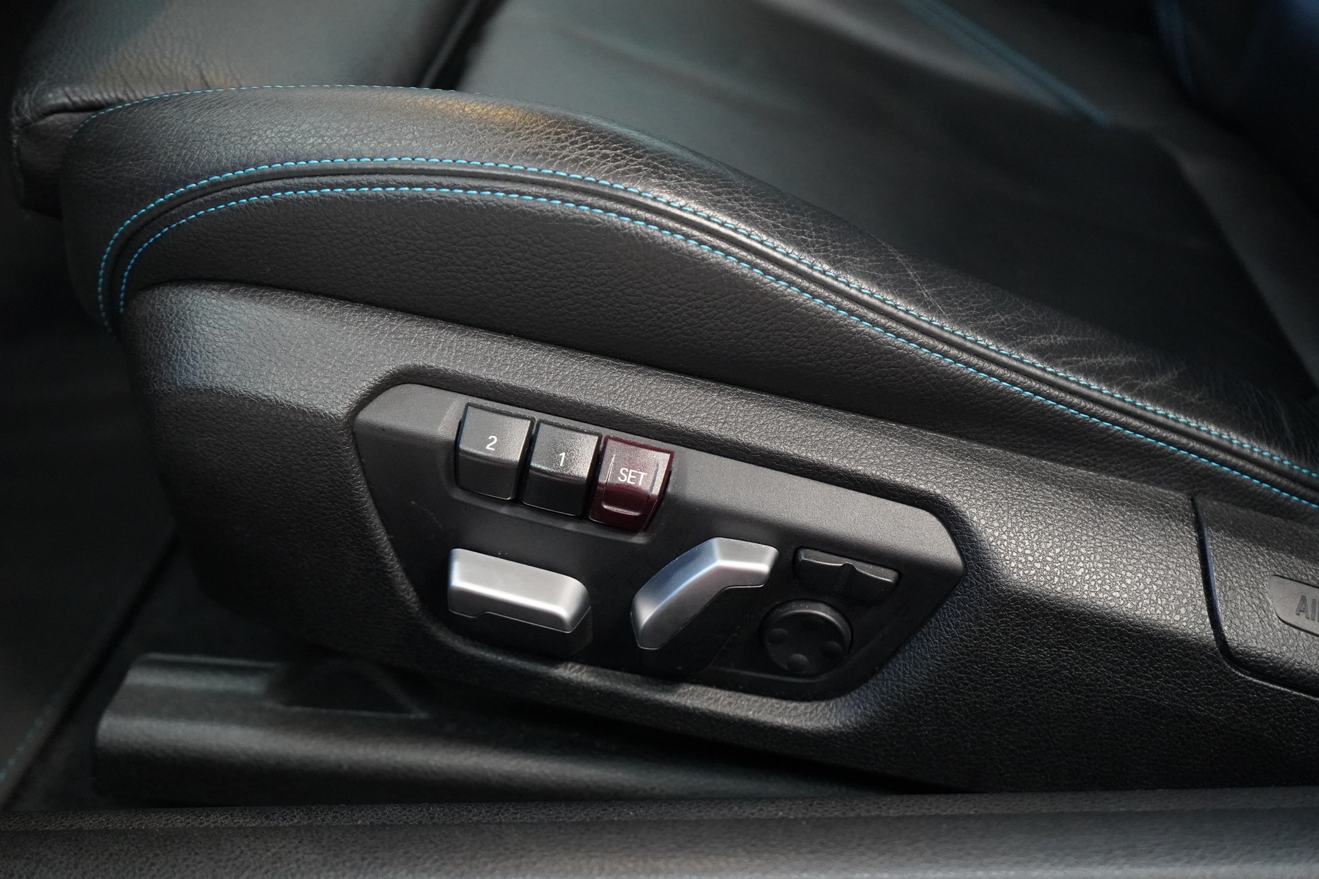 BMW M2 Swiss Performance Edition Drivelogic-image-25