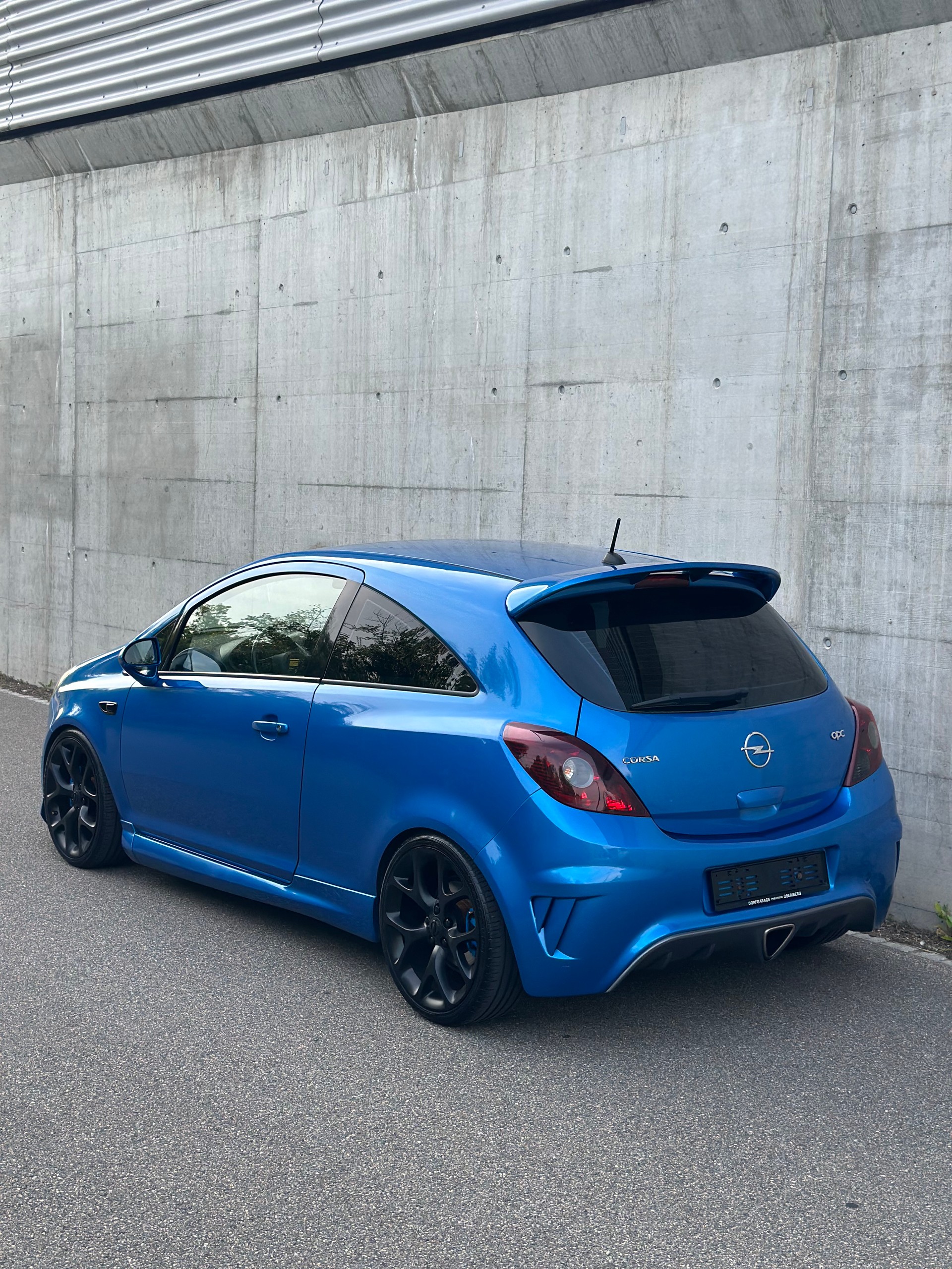 OPEL Corsa 1.6 Turbo OPC-image-1