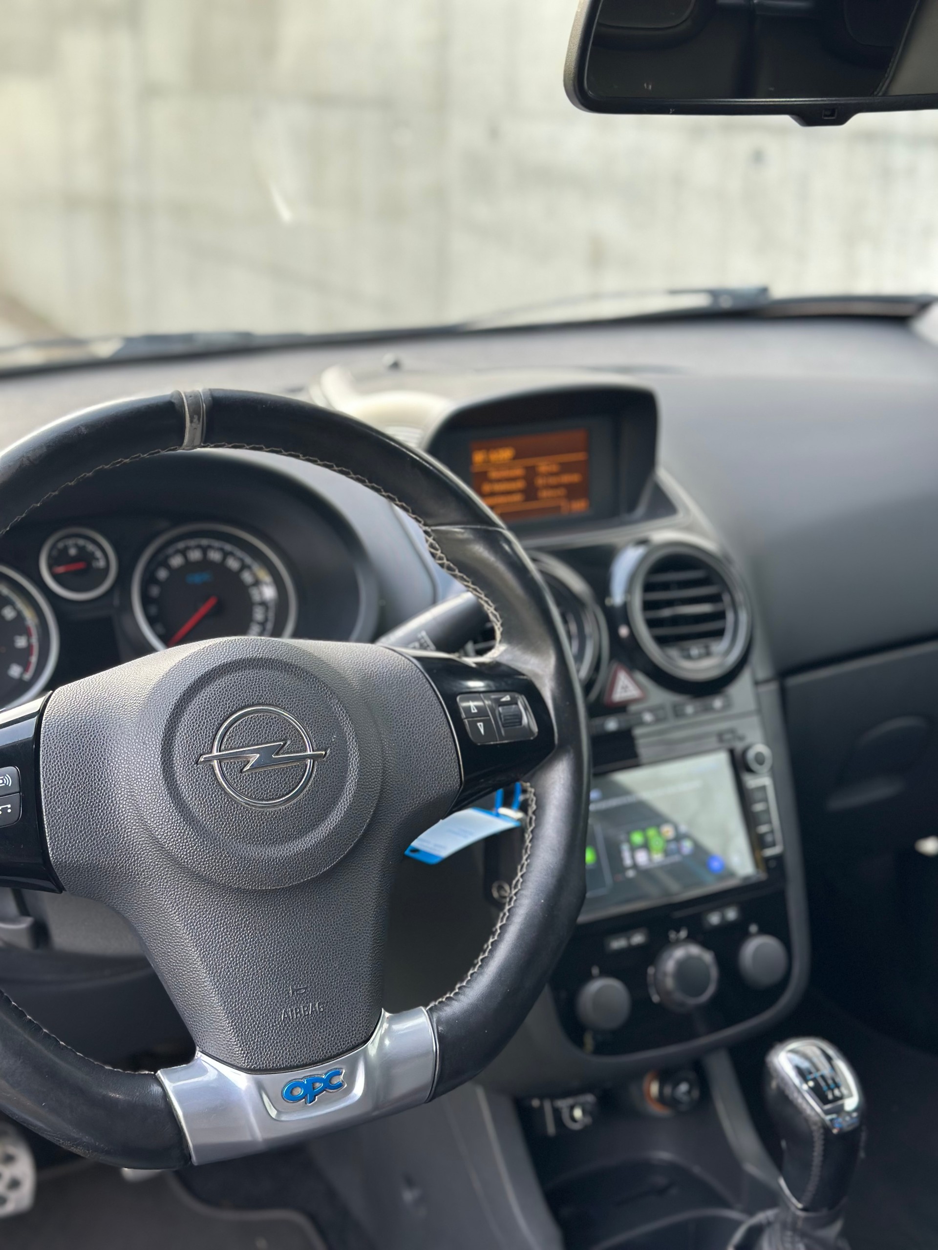 OPEL Corsa 1.6 Turbo OPC-image-7