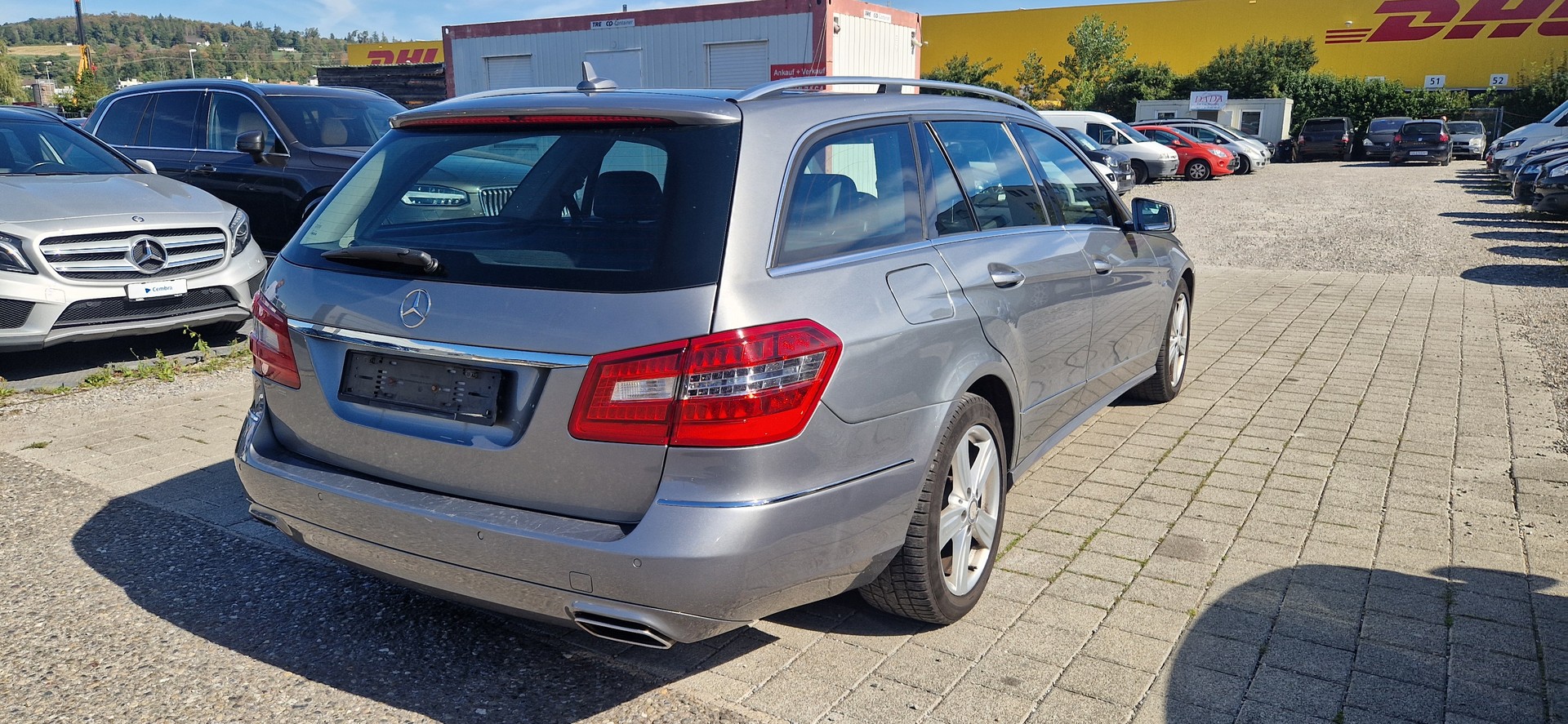 MERCEDES-BENZ E 250 CDI BlueEfficiency Elégance 4Matic 7G-Tronic-image-3