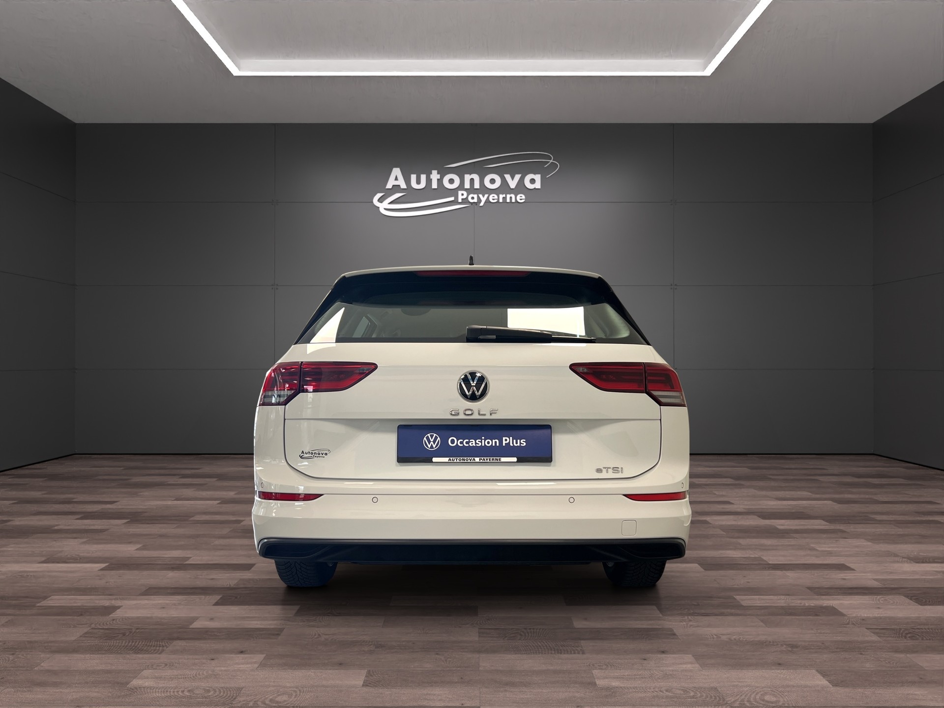 VW Golf 1.0 eTSI mHEV ACTLife DSG-image-4