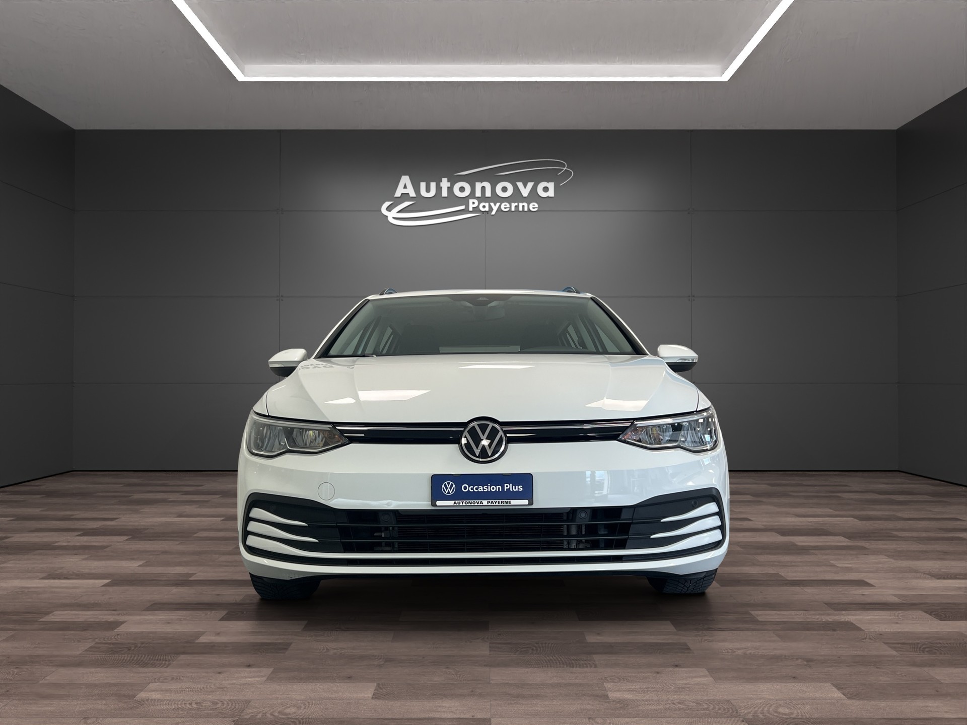 VW Golf 1.0 eTSI mHEV ACTLife DSG-image-1