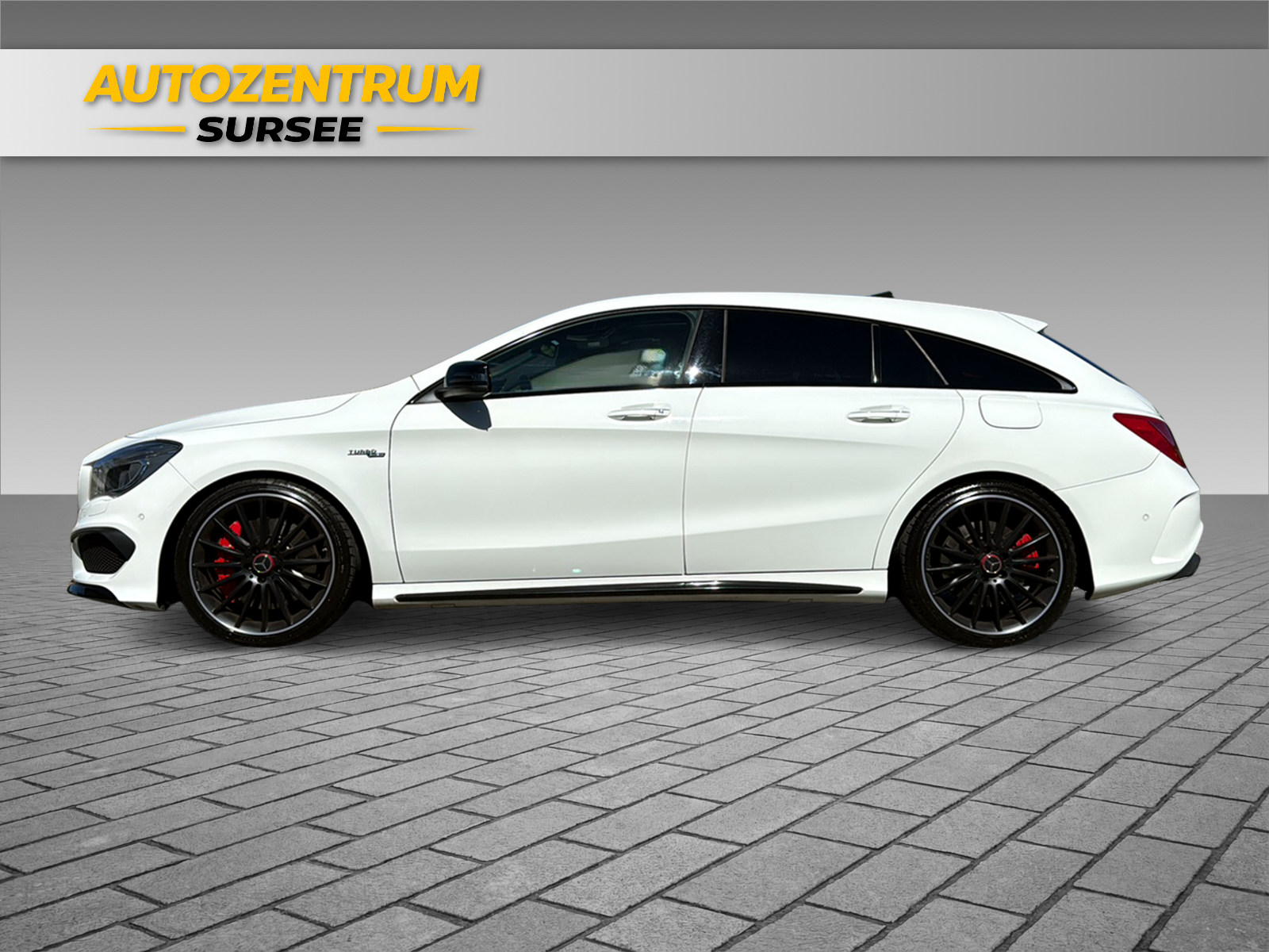 MERCEDES-BENZ CLA 45 AMG 4m Shooting Brake-image-2