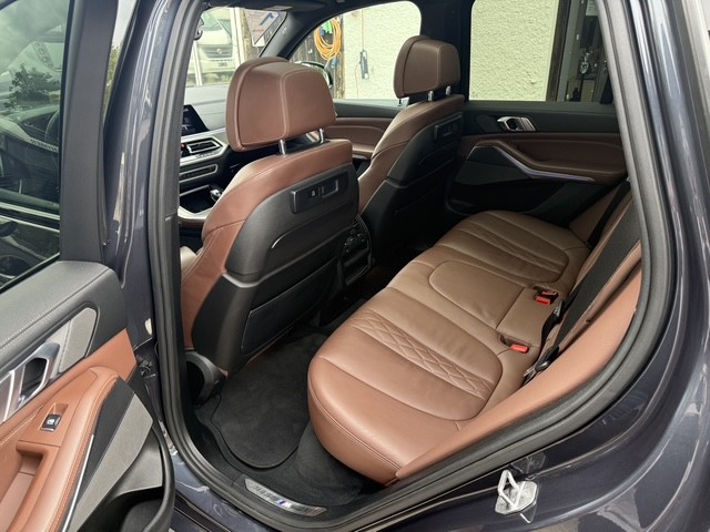 BMW X5 M50d G05*HEAD-UP*LUFT*PANO*22`ZOLL*-image-11