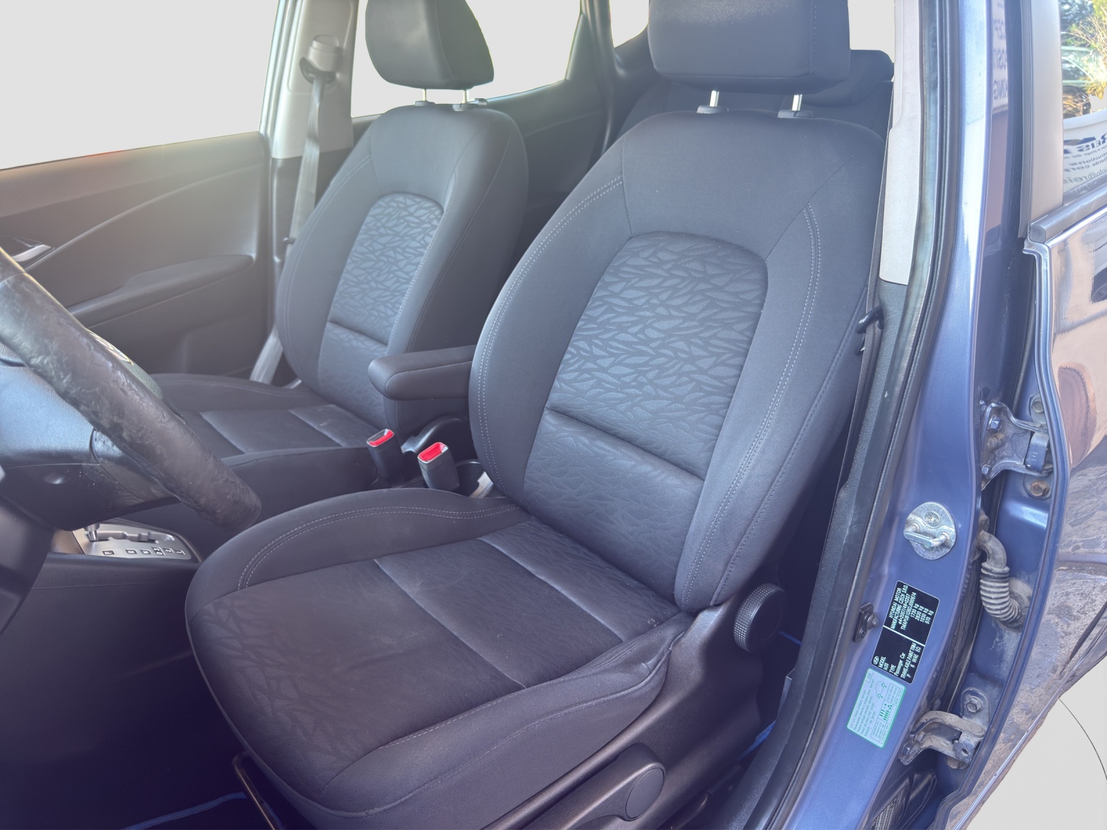 HYUNDAI iX20 1.6 Style Automatic-image-5
