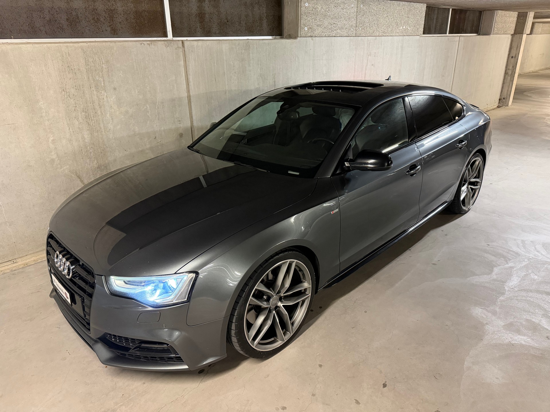 AUDI A5 Sportback 3.0 TDI clean diesel quattro S-tronic / Frisch MFK / RS5 Look / Leder / Led / Multimedia / Kamera / Toterwinkel /-image-7