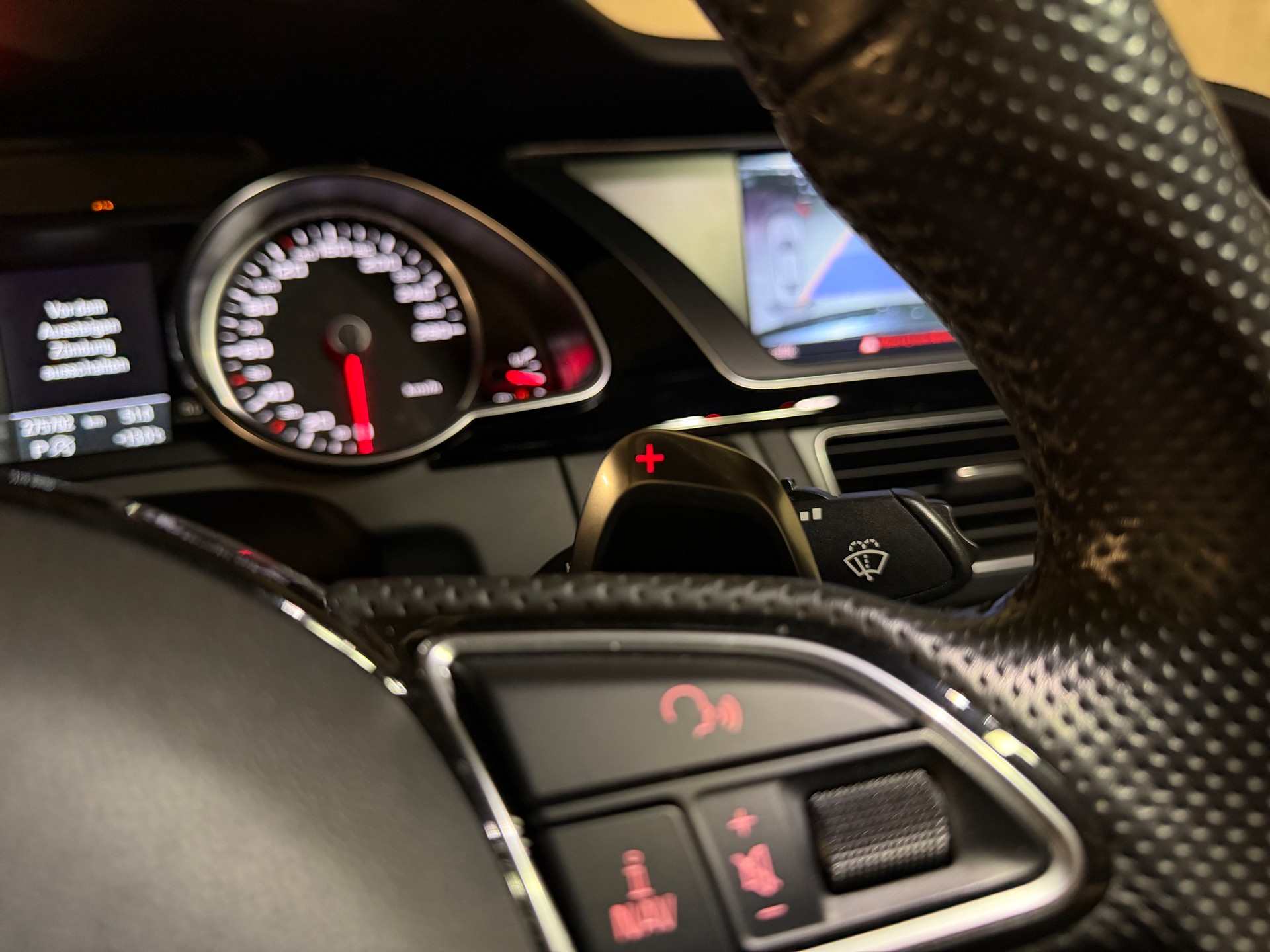 AUDI A5 Sportback 3.0 TDI clean diesel quattro S-tronic / Frisch MFK / RS5 Look / Leder / Led / Multimedia / Kamera / Toterwinkel /-image-25