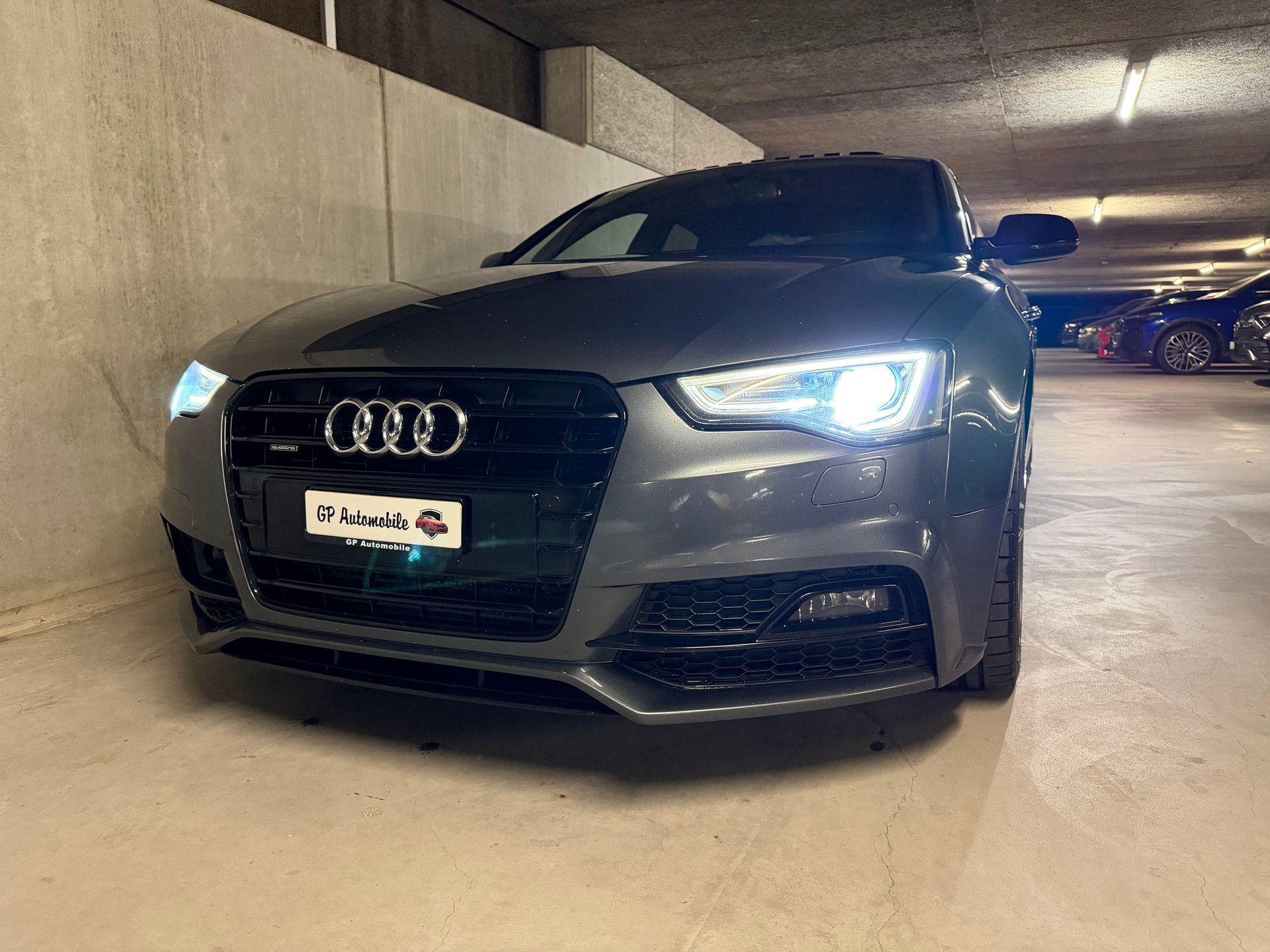 AUDI A5 Sportback 3.0 TDI clean diesel quattro S-tronic / Frisch MFK / RS5 Look / Leder / Led / Multimedia / Kamera / Toterwinkel /-image-9