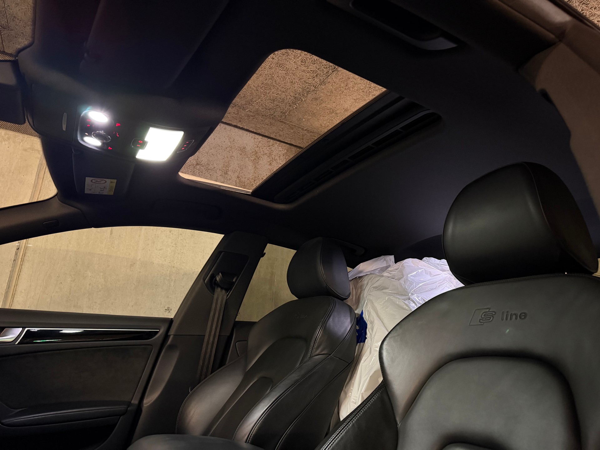 AUDI A5 Sportback 3.0 TDI clean diesel quattro S-tronic / Frisch MFK / RS5 Look / Leder / Led / Multimedia / Kamera / Toterwinkel /-image-22