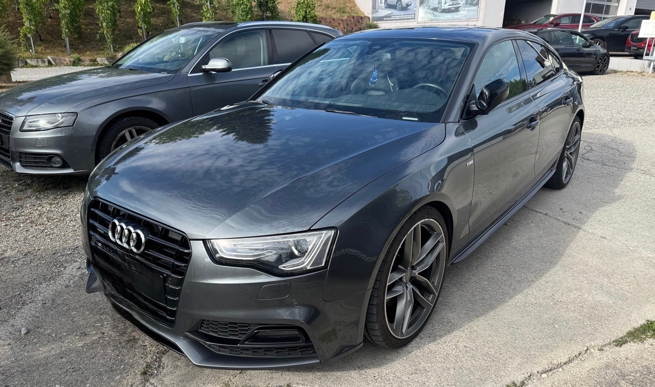 AUDI A5 Sportback 3.0 TDI clean diesel quattro S-tronic / Frisch MFK / RS5 Look / Leder / Led / Multimedia /-image-0