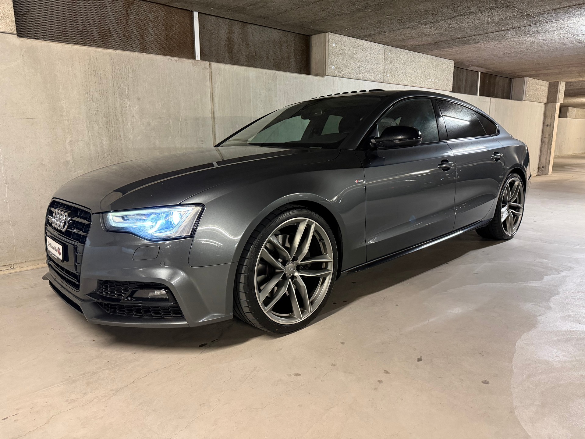 AUDI A5 Sportback 3.0 TDI clean diesel quattro S-tronic / Frisch MFK / RS5 Look / Leder / Led / Multimedia / Kamera / Toterwinkel /-image-6