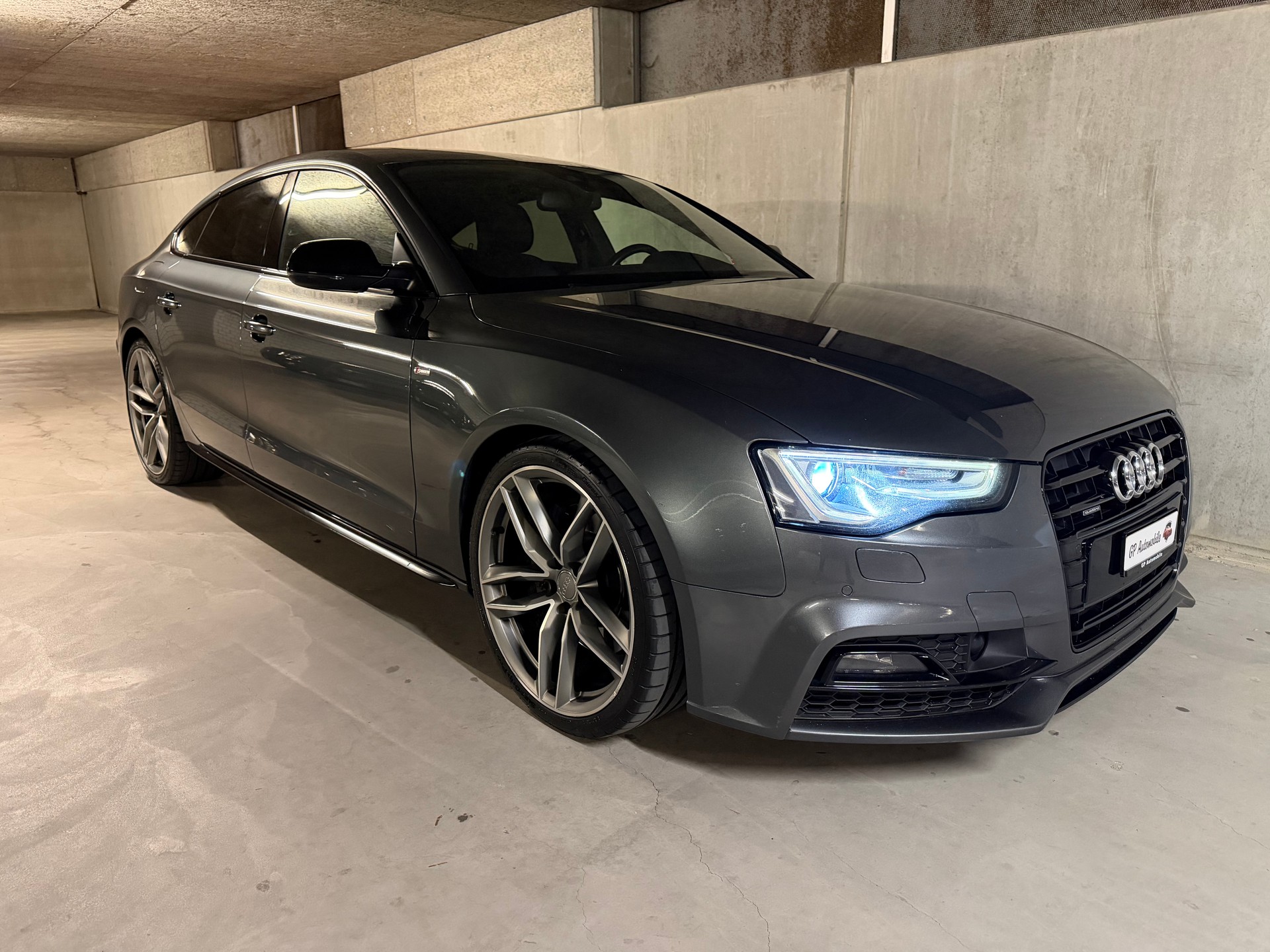AUDI A5 Sportback 3.0 TDI clean diesel quattro S-tronic / Frisch MFK / RS5 Look / Leder / Led / Multimedia / Kamera / Toterwinkel /-image-11