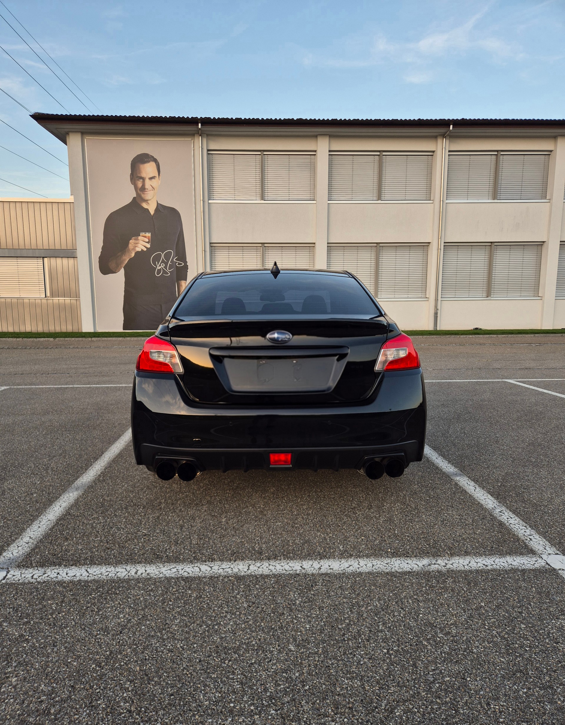 SUBARU STI 2.5 T Luxury-image-2