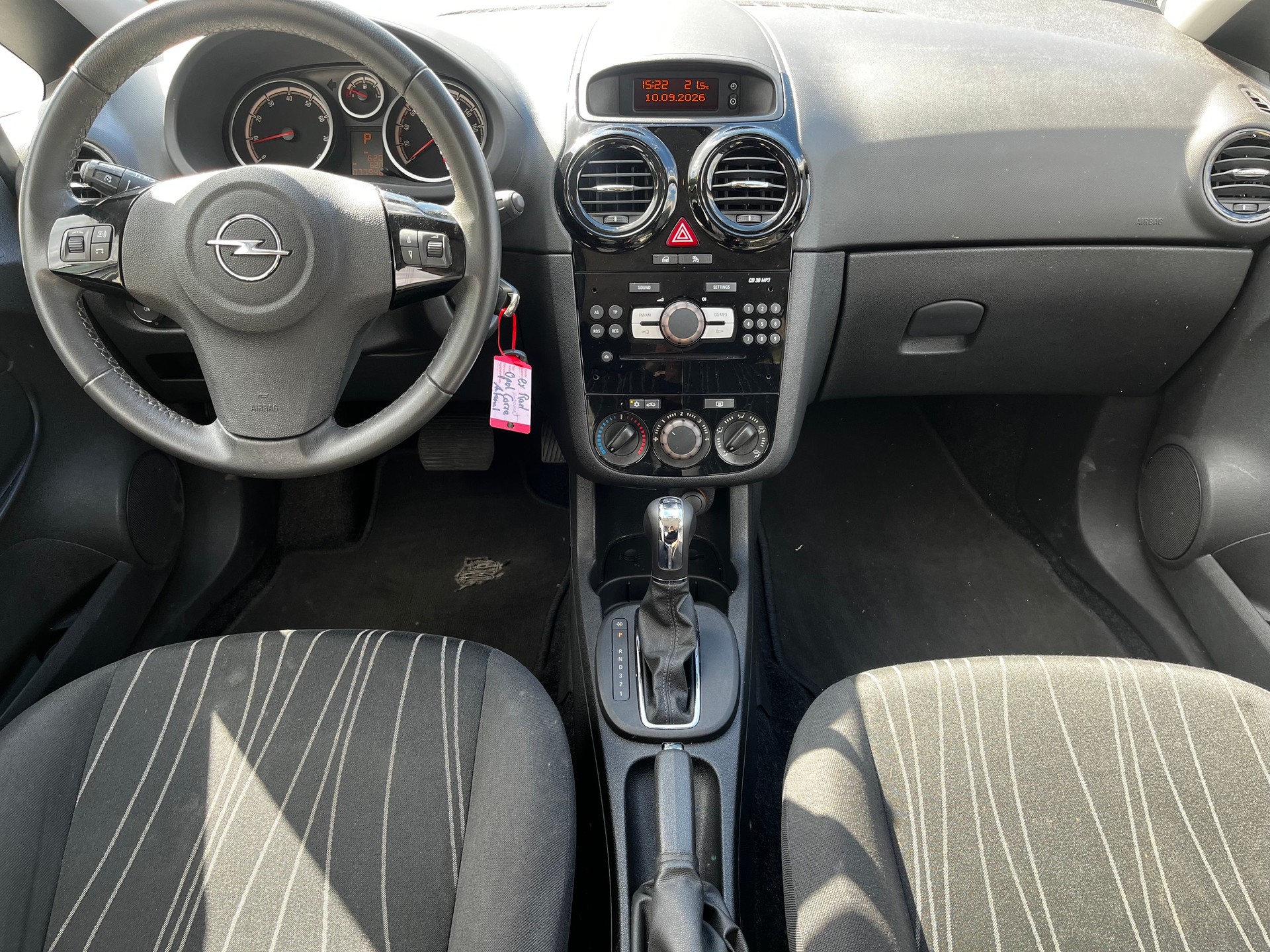OPEL Corsa 1.4 TP Anniversary Automatic-image-8