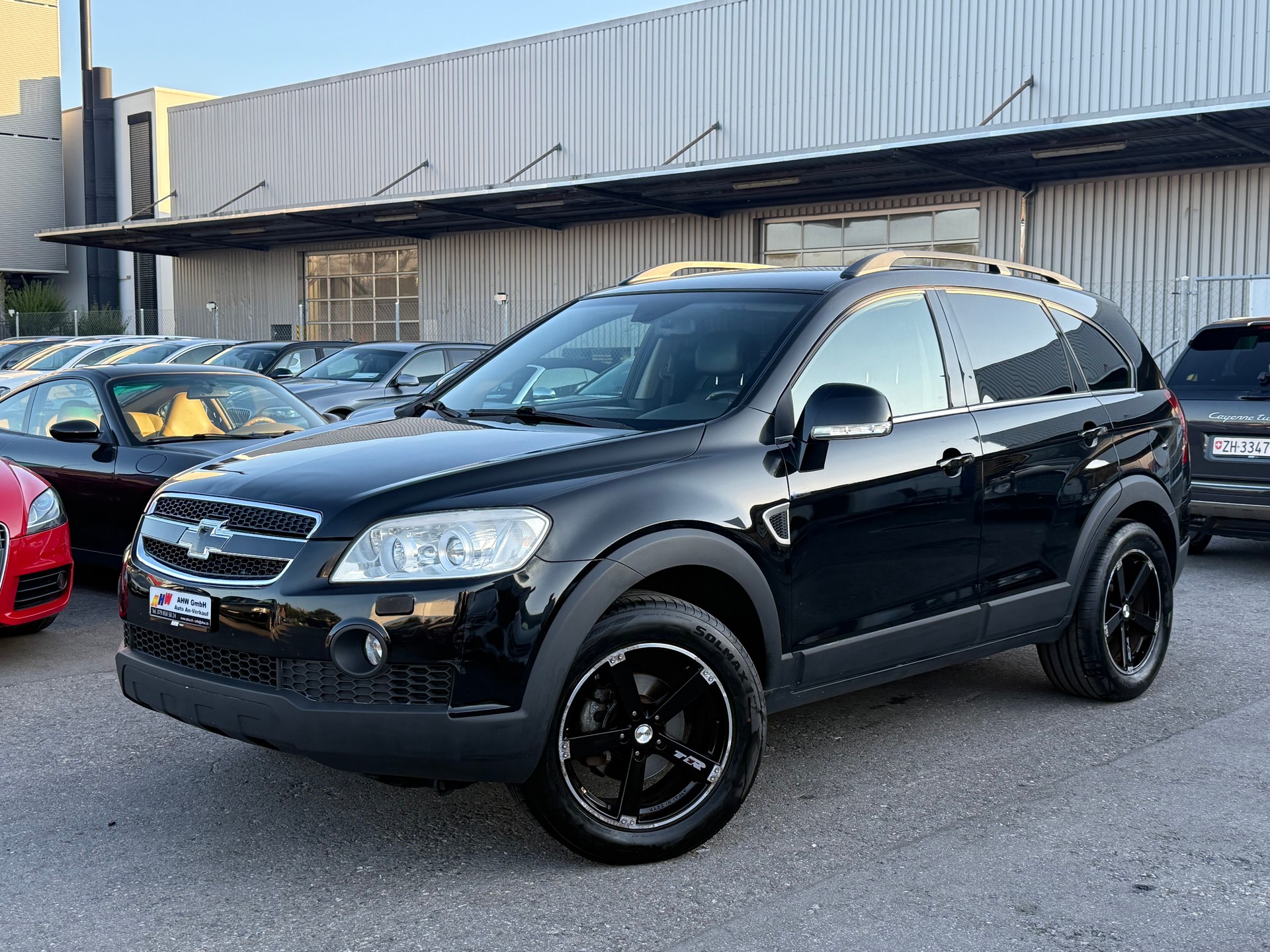 CHEVROLET Captiva 2.0 VCDi LT 4WD / Frisch ab MFK & Service / AHK 1700kg / 7 Plätzer / Leder / Sitzheizung