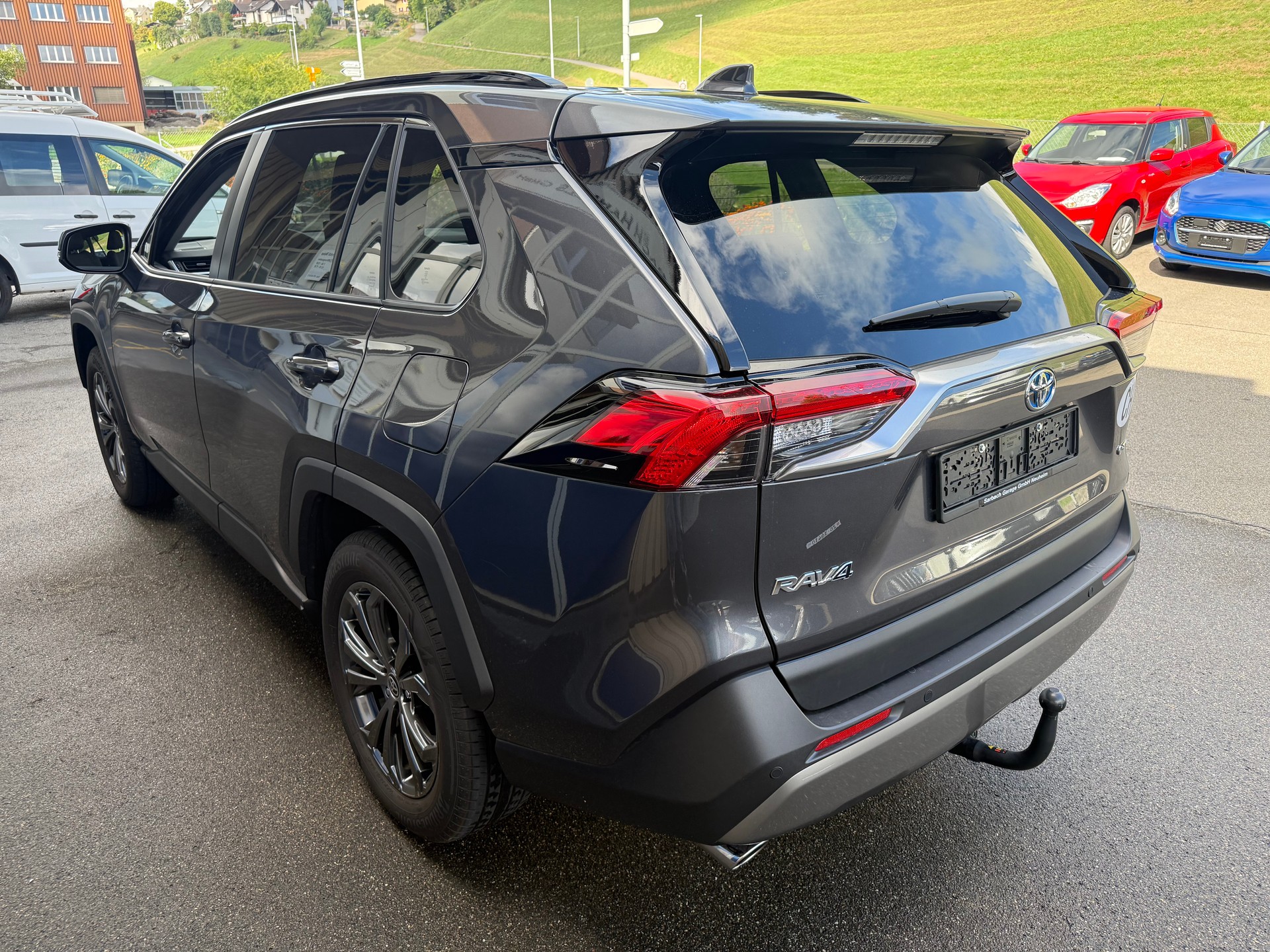 TOYOTA RAV-4 2.5 HSD Trend e-CVT 4WD-image-3