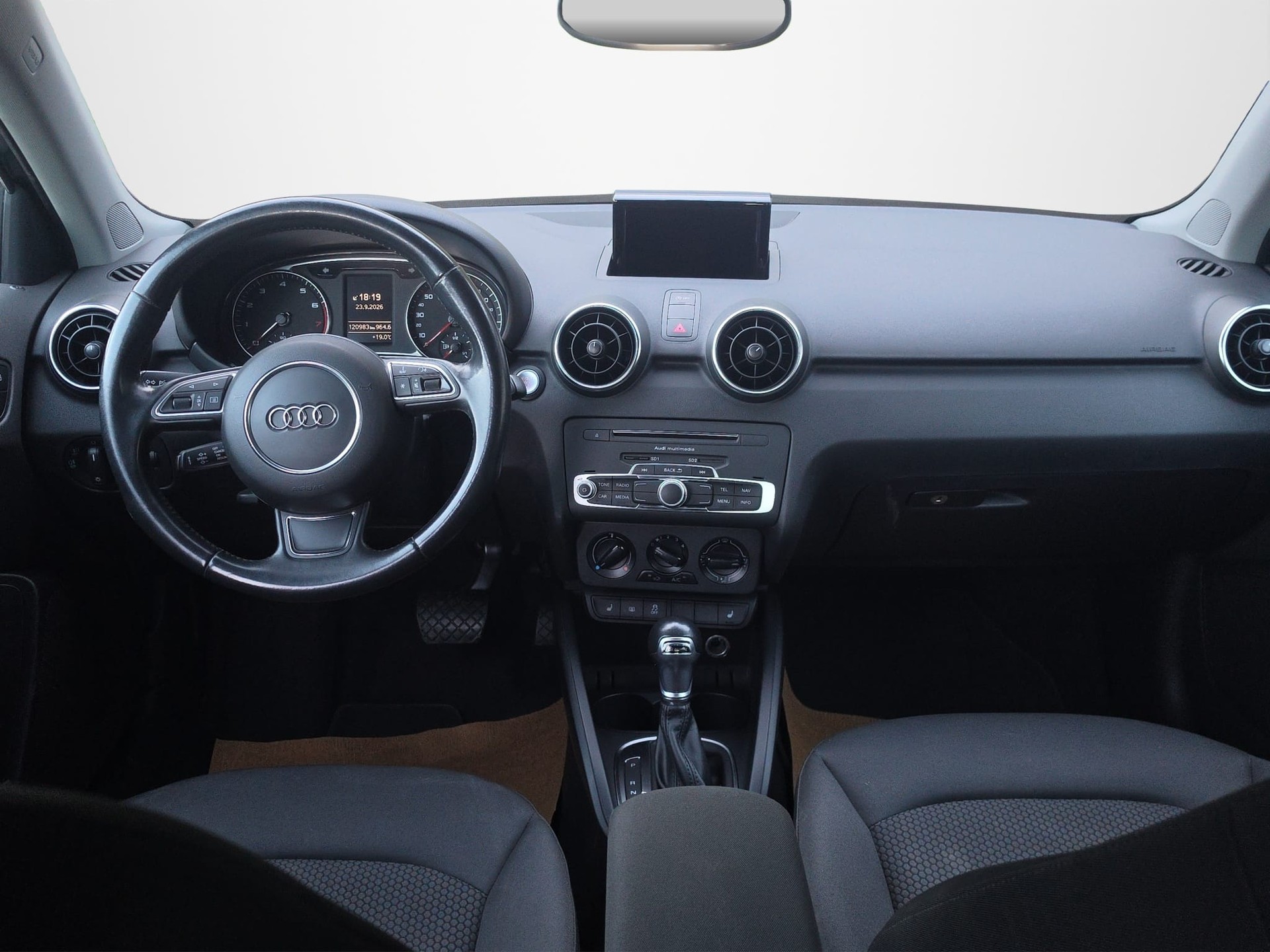 AUDI A1 Sportback 1.0 TFSI Design S-tronic-image-8