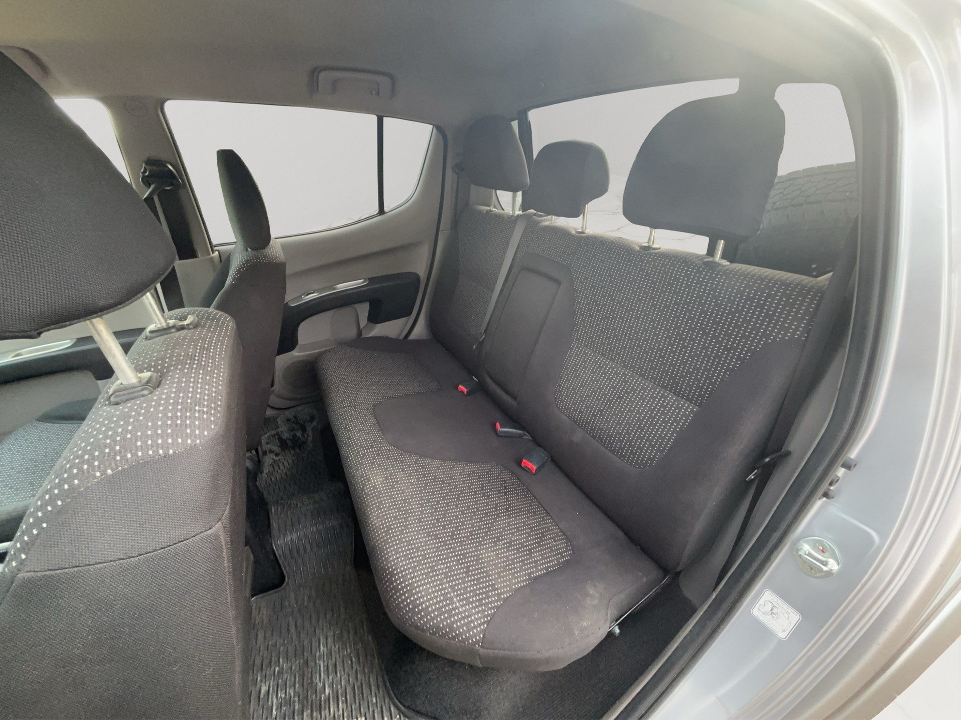 MITSUBISHI L 200 2.5 DID HP Jubilé 35 Double Cab A-image-8