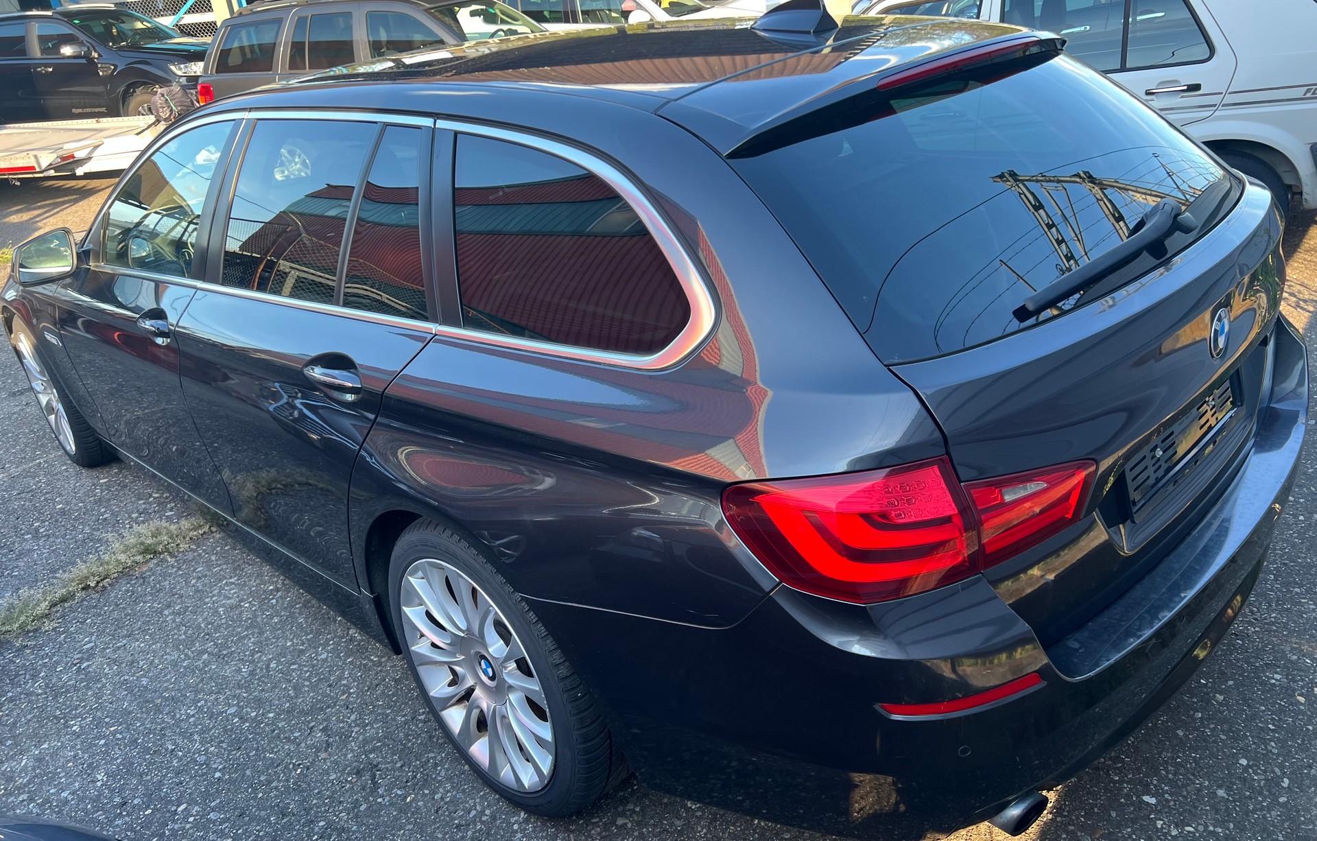 BMW 535i xDrive Touring Steptronic-image-1
