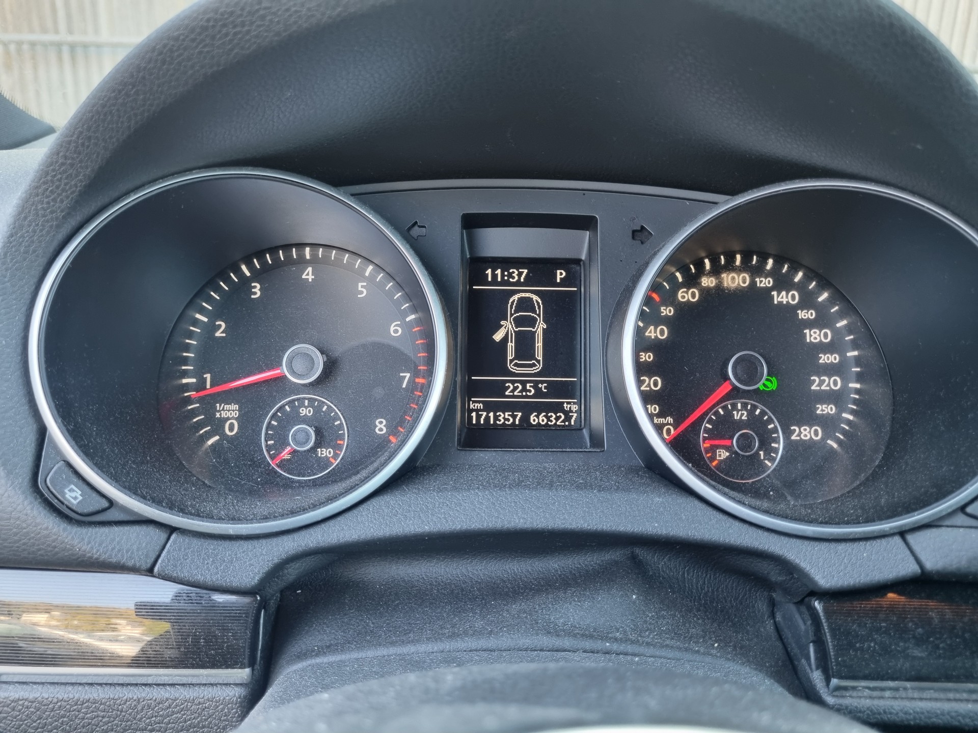 VW Golf 2.0 TSI GTI DSG-image-7