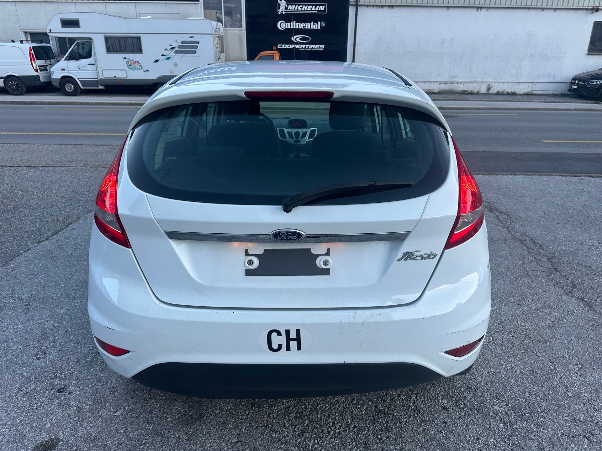 FORD Fiesta 1.4 16V Trend+-image-4