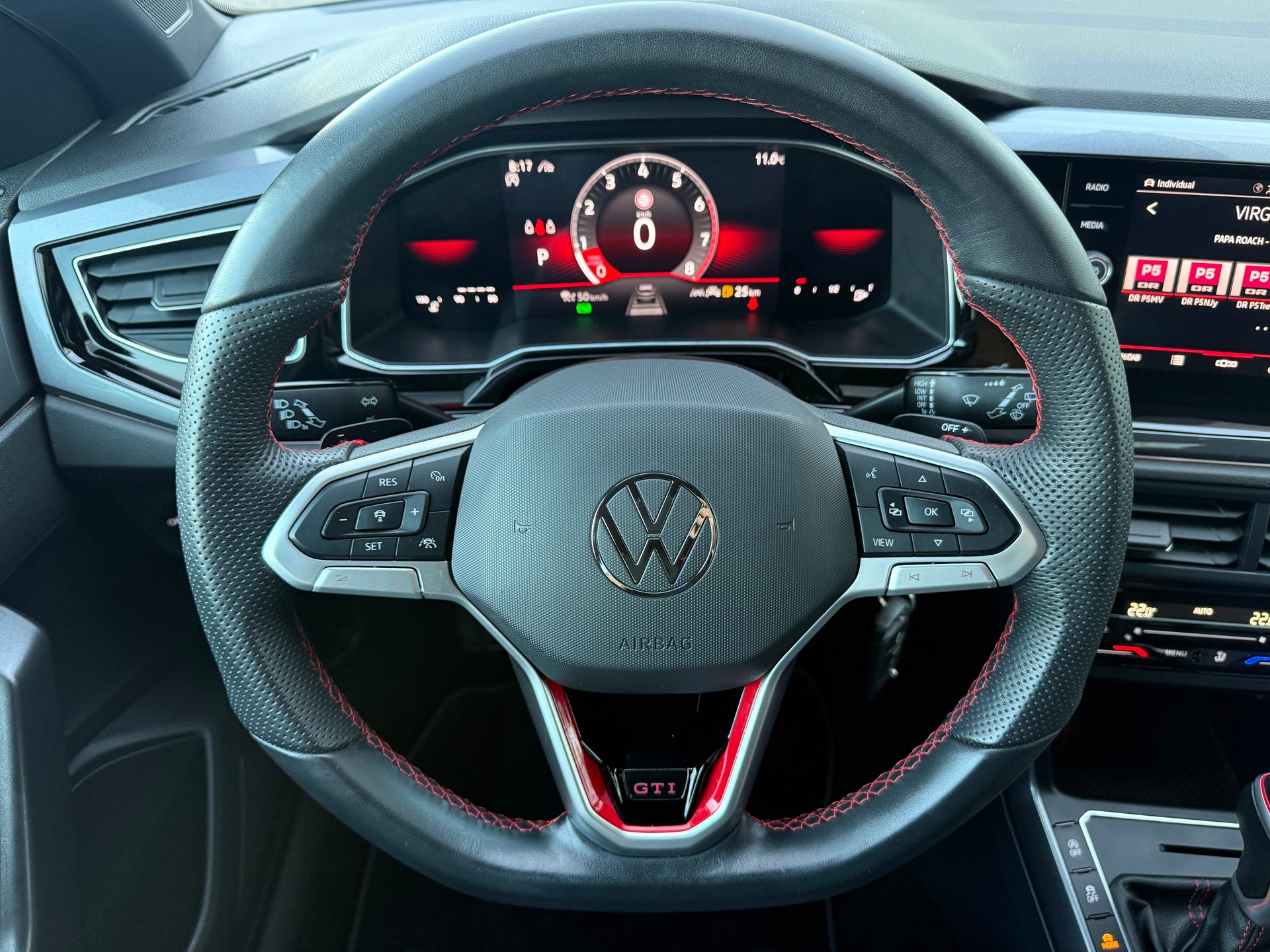 VW Polo 2.0 TSI GTI DSG *** WERKSGARANTIE BIS 23.02.2027***-image-21