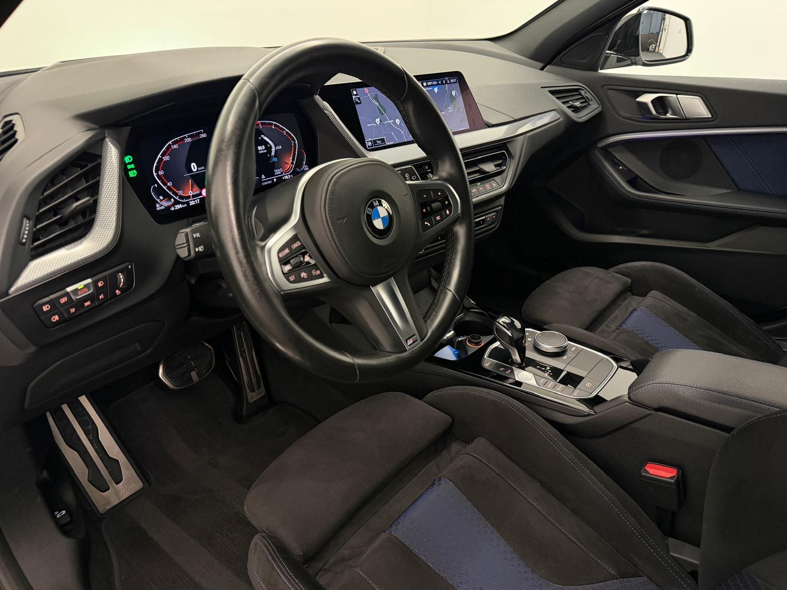 BMW M Sport 120d xDrive-image-9