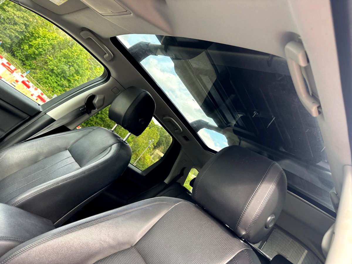 LAND ROVER Discovery Sport 2.0 TD4 HSE-image-3