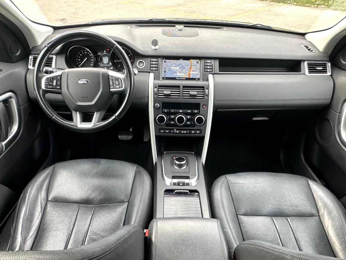 LAND ROVER Discovery Sport 2.0 TD4 HSE-image-6