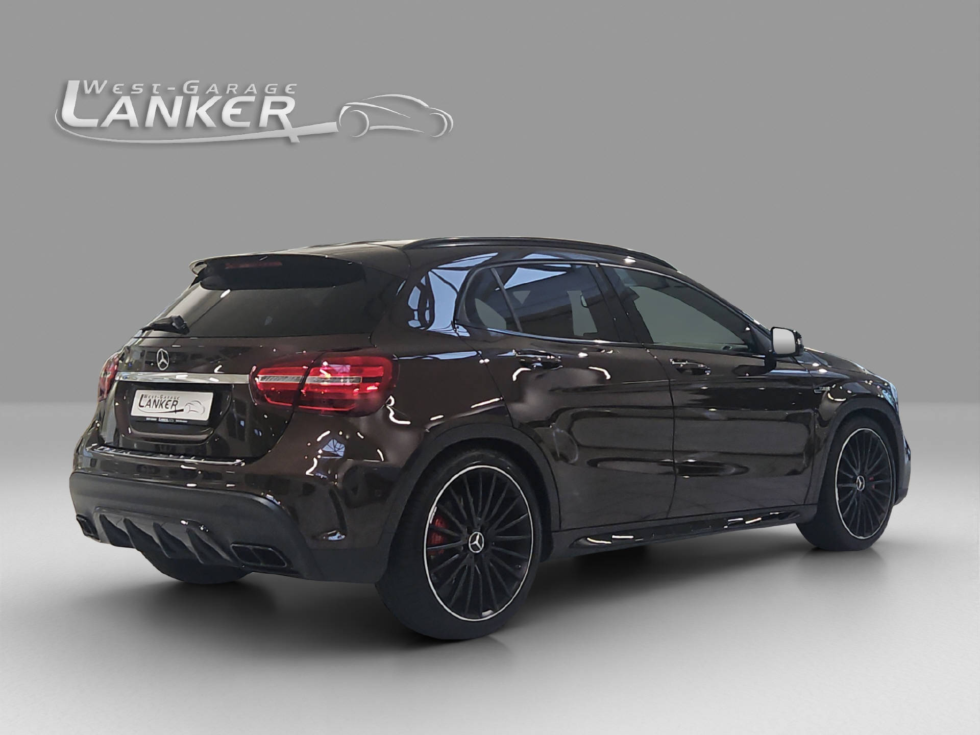MERCEDES-BENZ GLA 45 AMG 4m-image-2