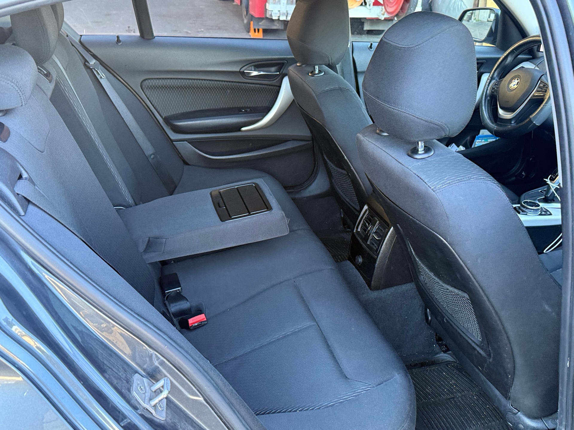BMW 120d Steptronic-image-8