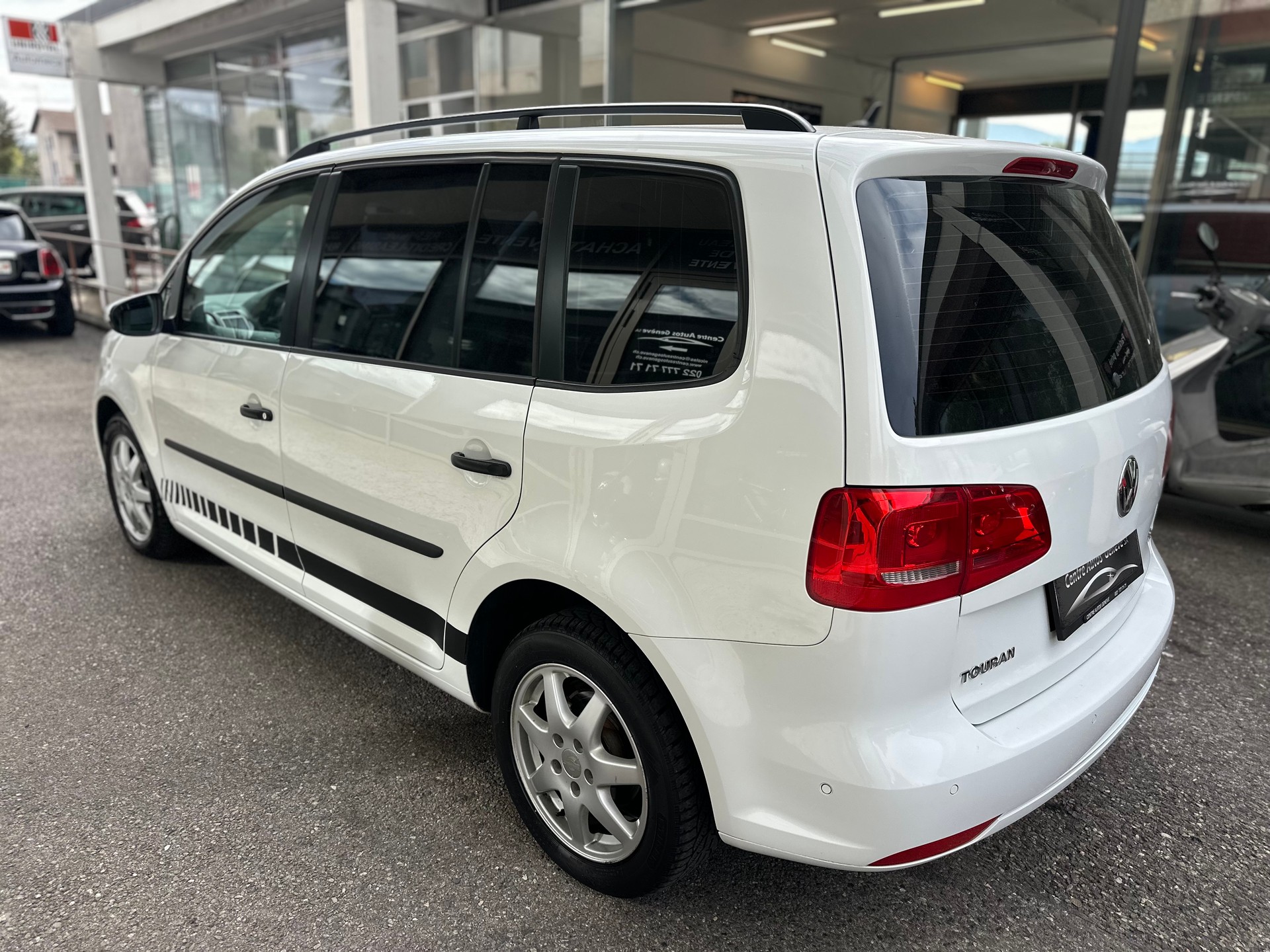 VW Touran 1.4 TSI Comfortline DSG-image-6