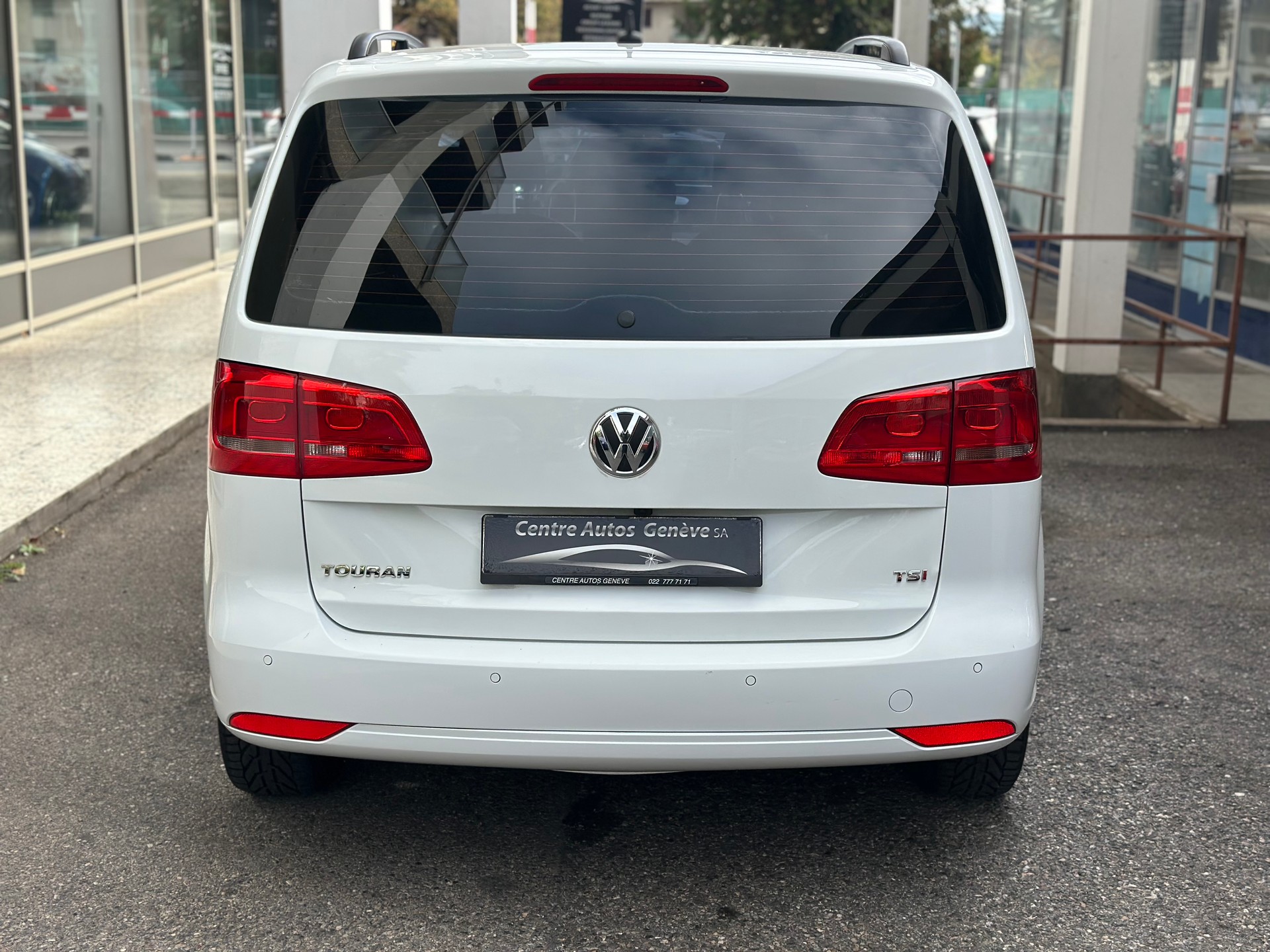VW Touran 1.4 TSI Comfortline DSG-image-5