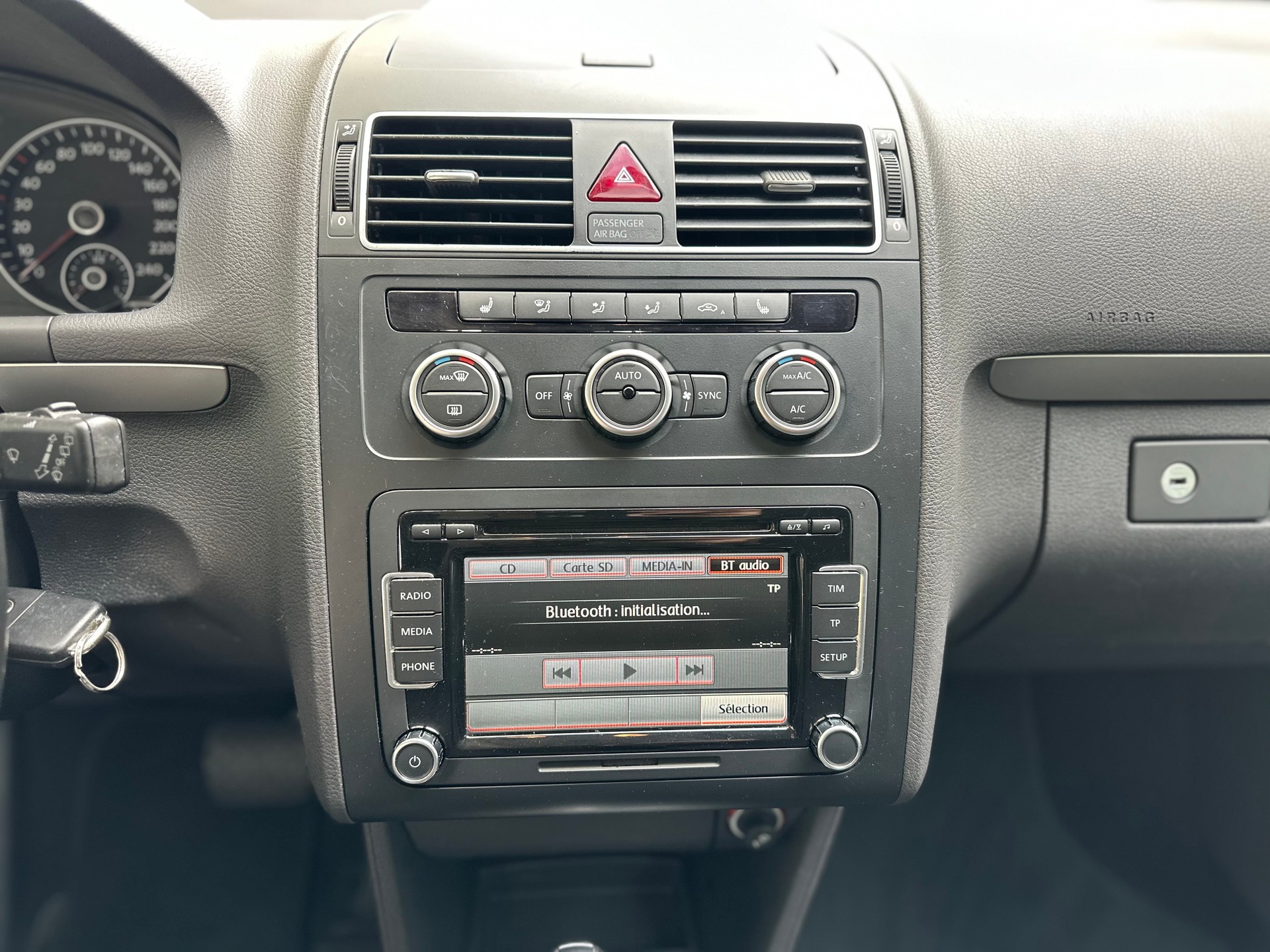 VW Touran 1.4 TSI Comfortline DSG-image-12