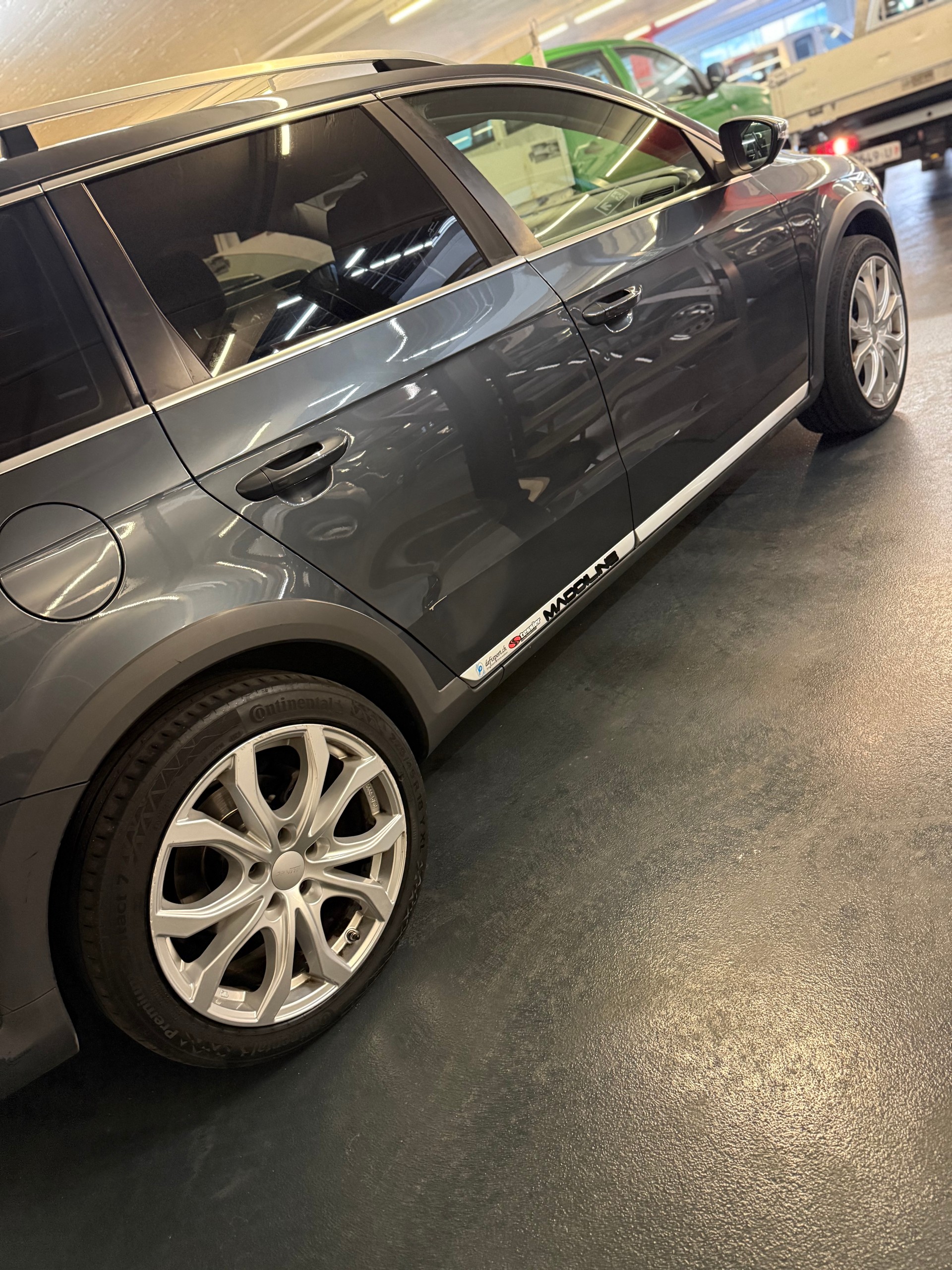 VW Passat Alltrack 2.0 TSI 4Motion DSG-showroom-element-3