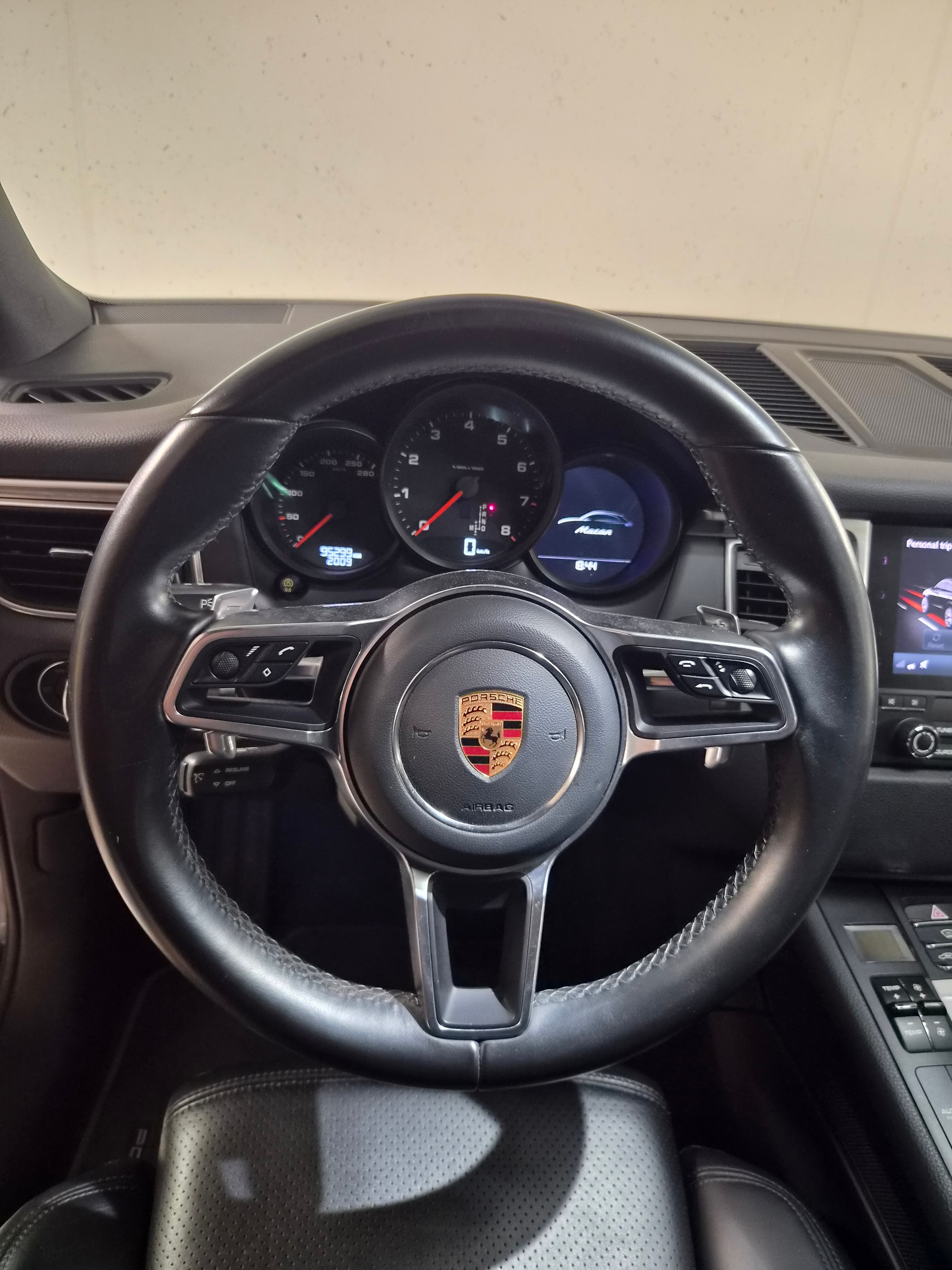PORSCHE 2.0-image-4