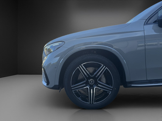 MERCEDES-BENZ GLC 300 de 4M 9G-Tronic-image-5