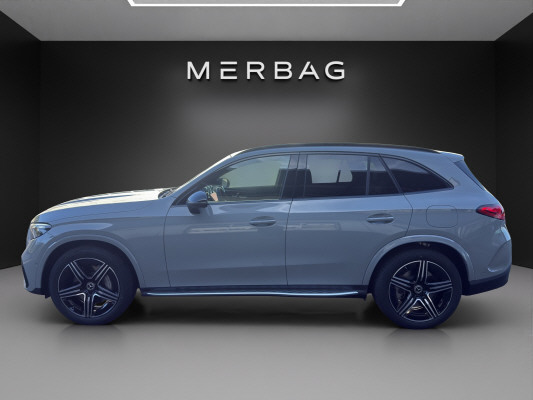 MERCEDES-BENZ GLC 300 de 4M 9G-Tronic-image-2