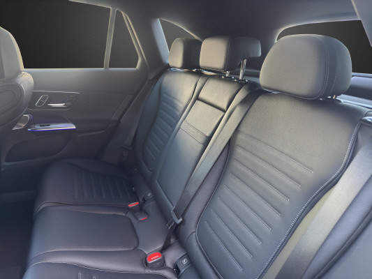 MERCEDES-BENZ GLC 300 de 4M 9G-Tronic-image-9