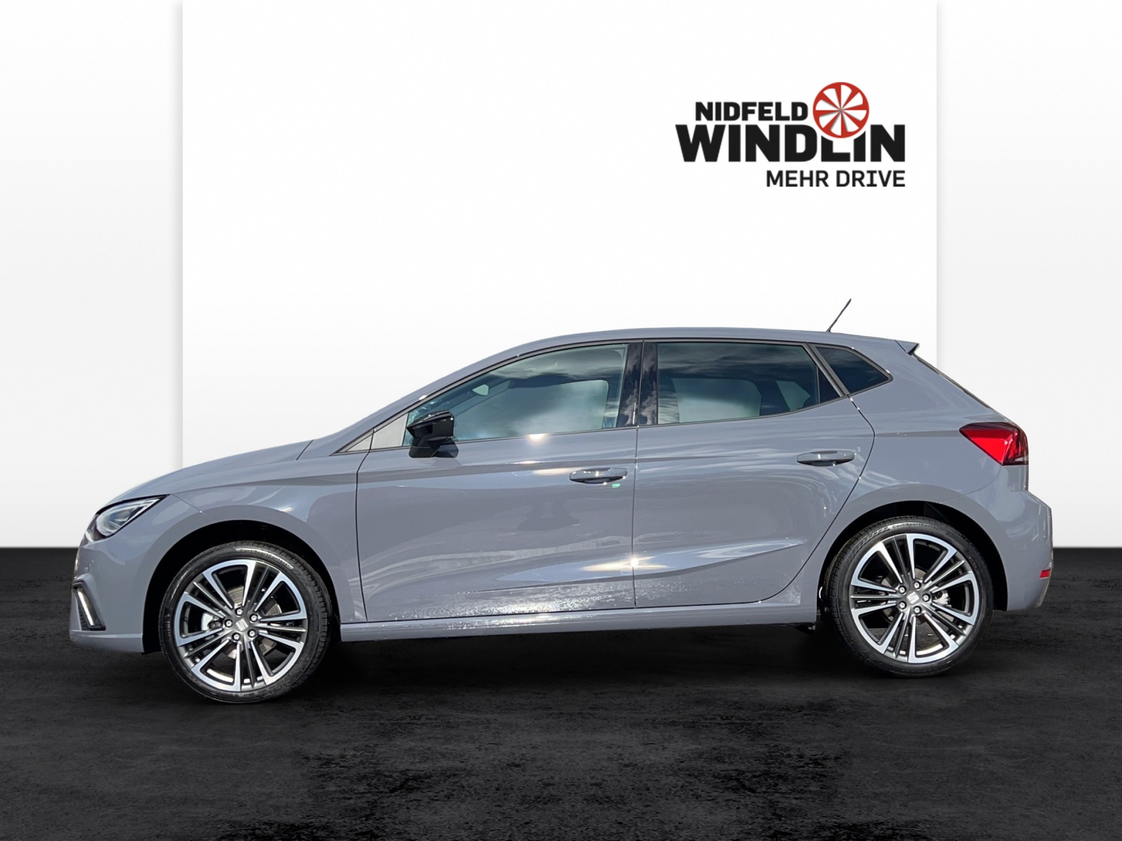 SEAT Ibiza 1.0 TSI 115 Anniversary LE-image-2